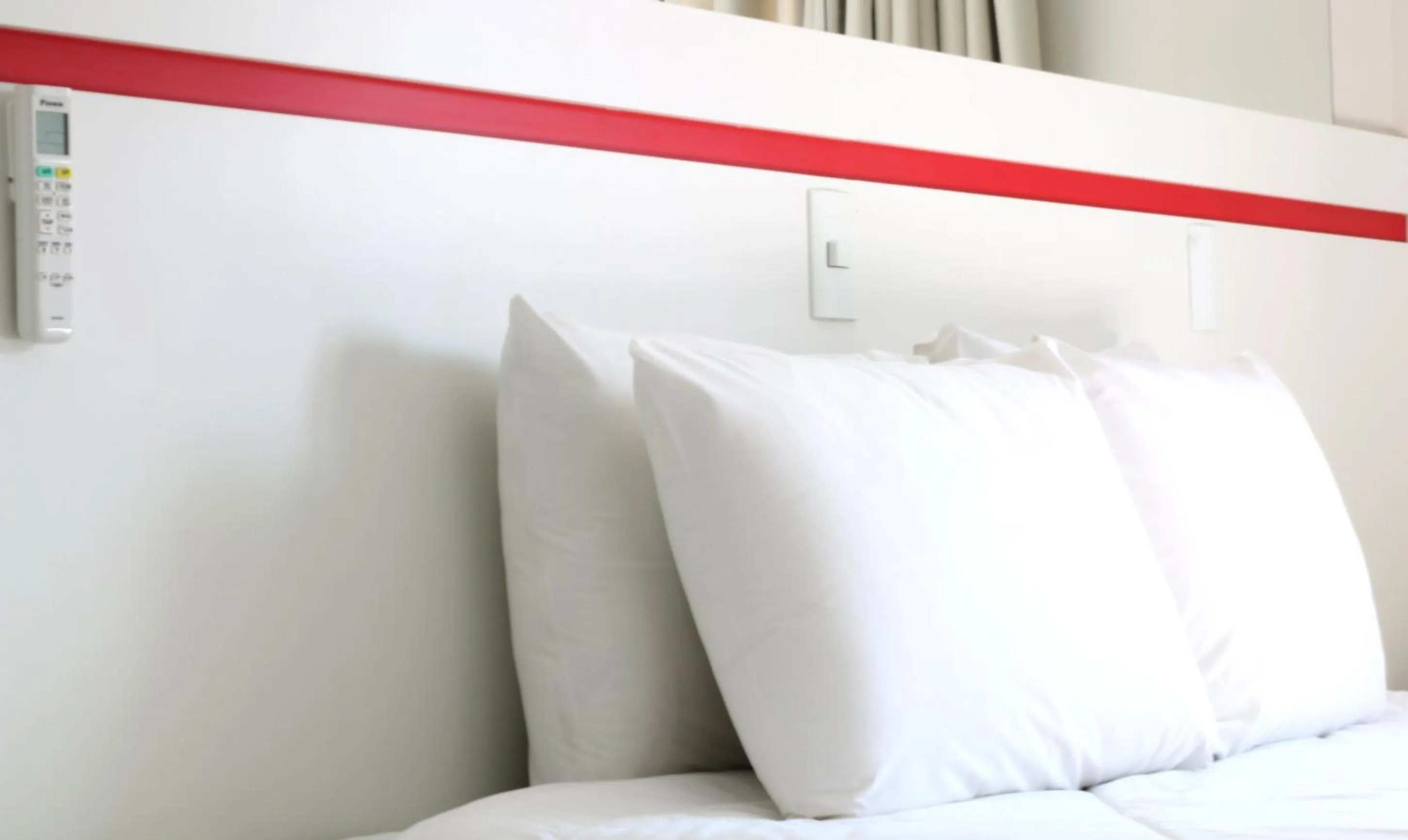 Decorative detail, Bed in Ez Aclimação Hotel