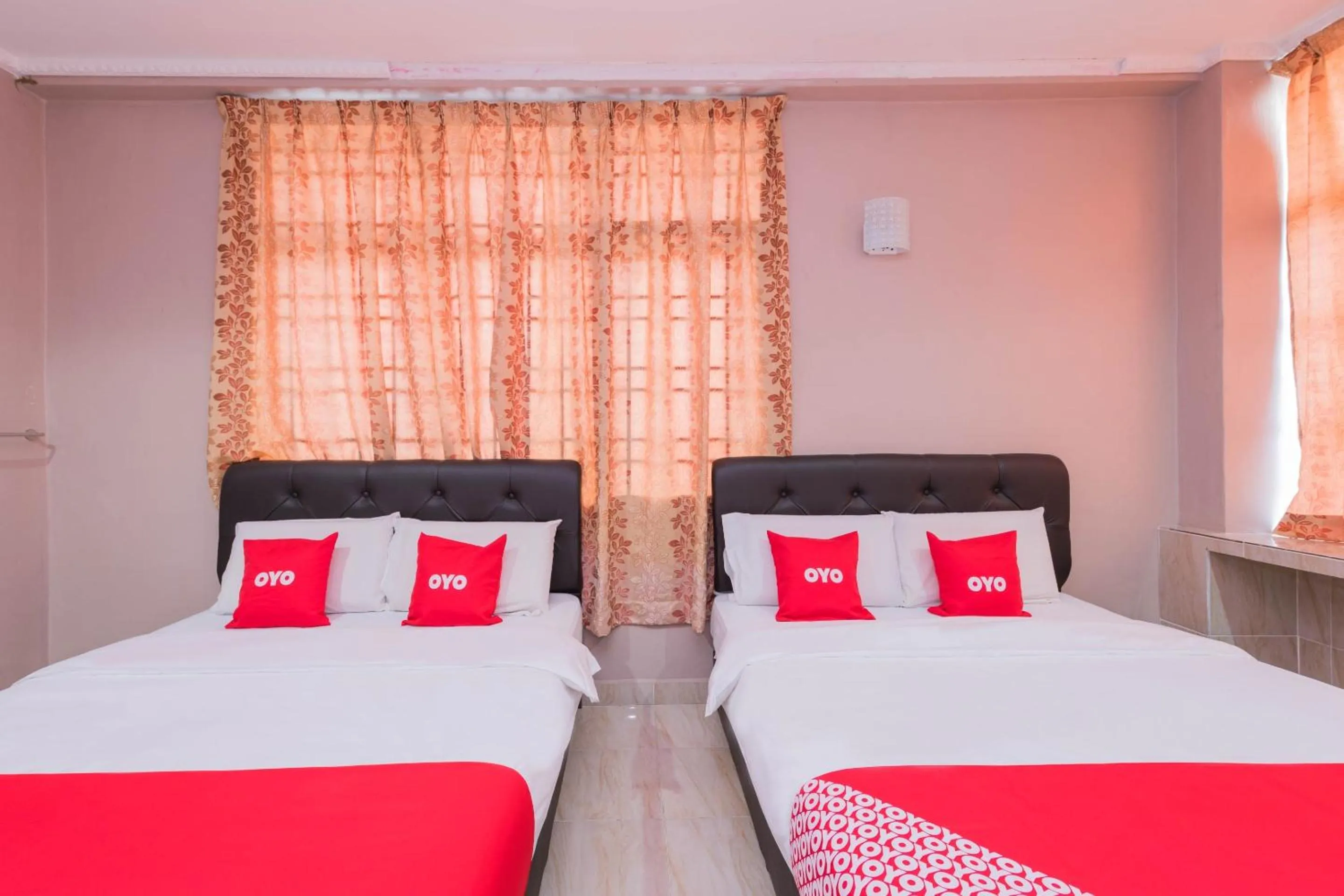 Bedroom, Bed in Hotel O Rg Motel