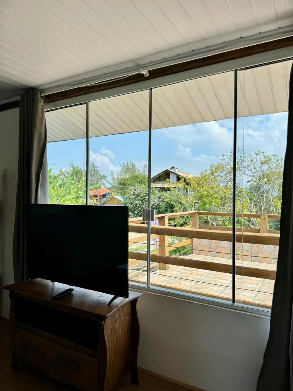 TV and multimedia in Pousada Lagoa Encantada