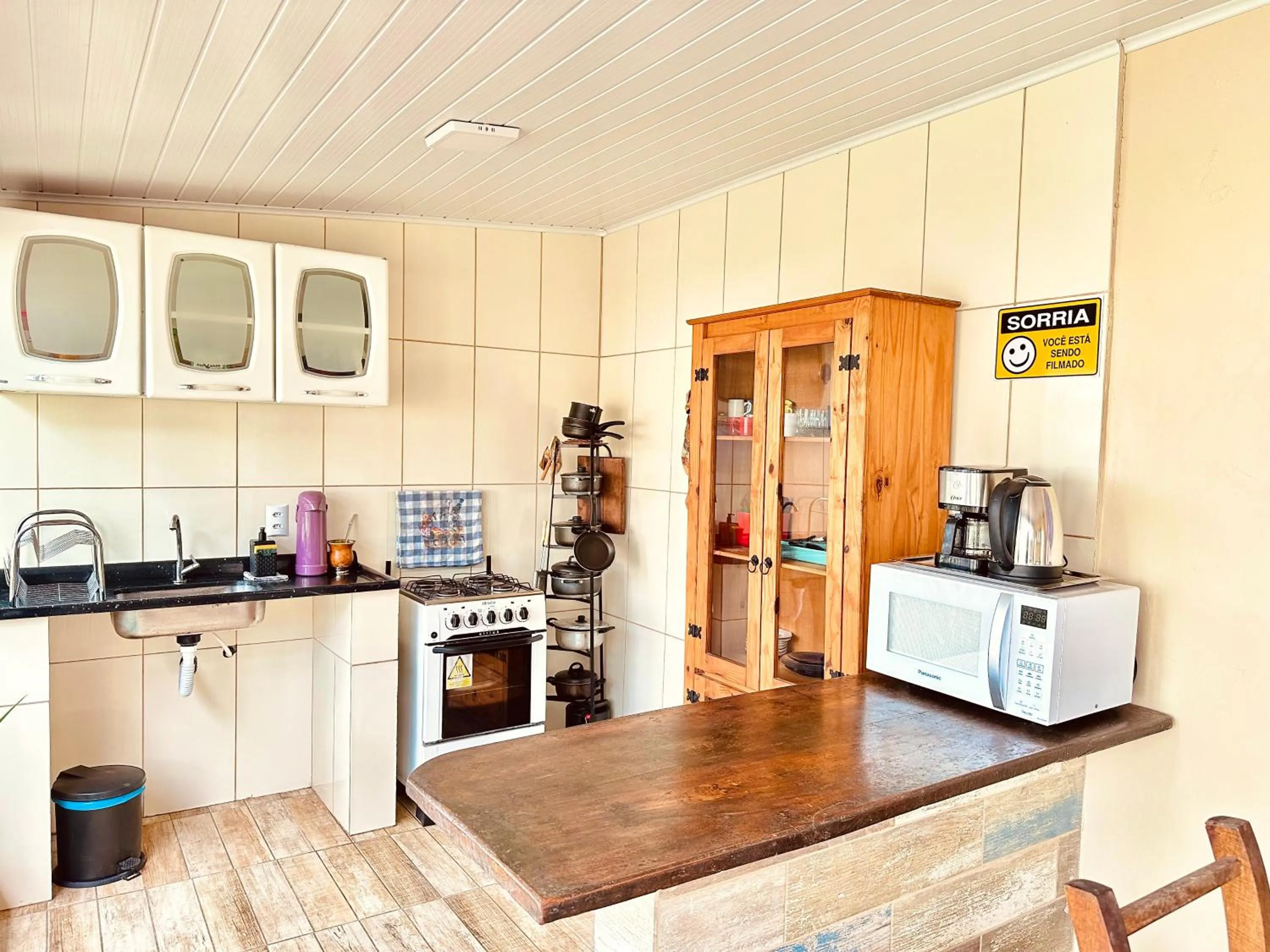 Kitchen or kitchenette in Pousada Lagoa Encantada