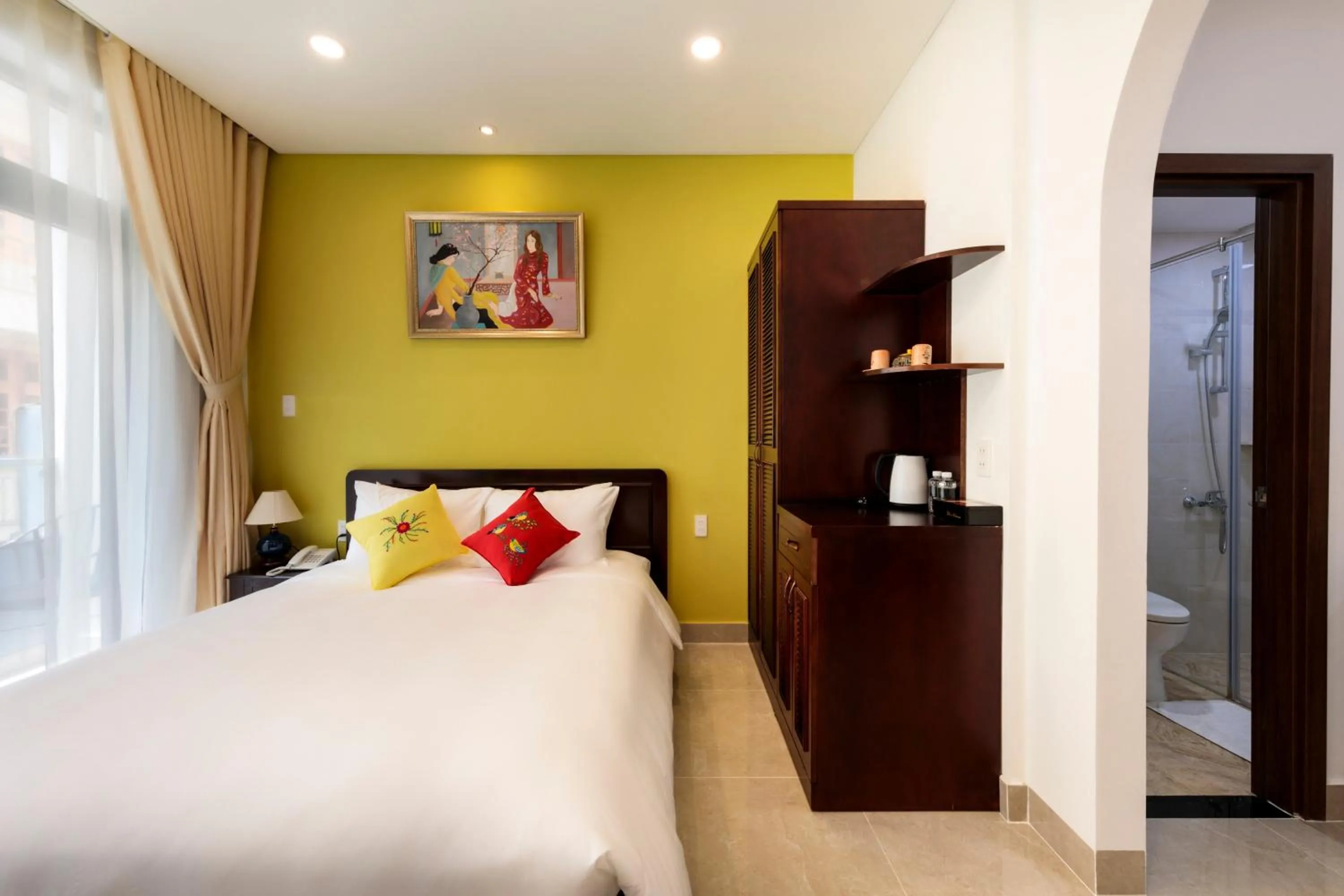 Bedroom, Bed in Chez Mimosa Petite - Free Laundry