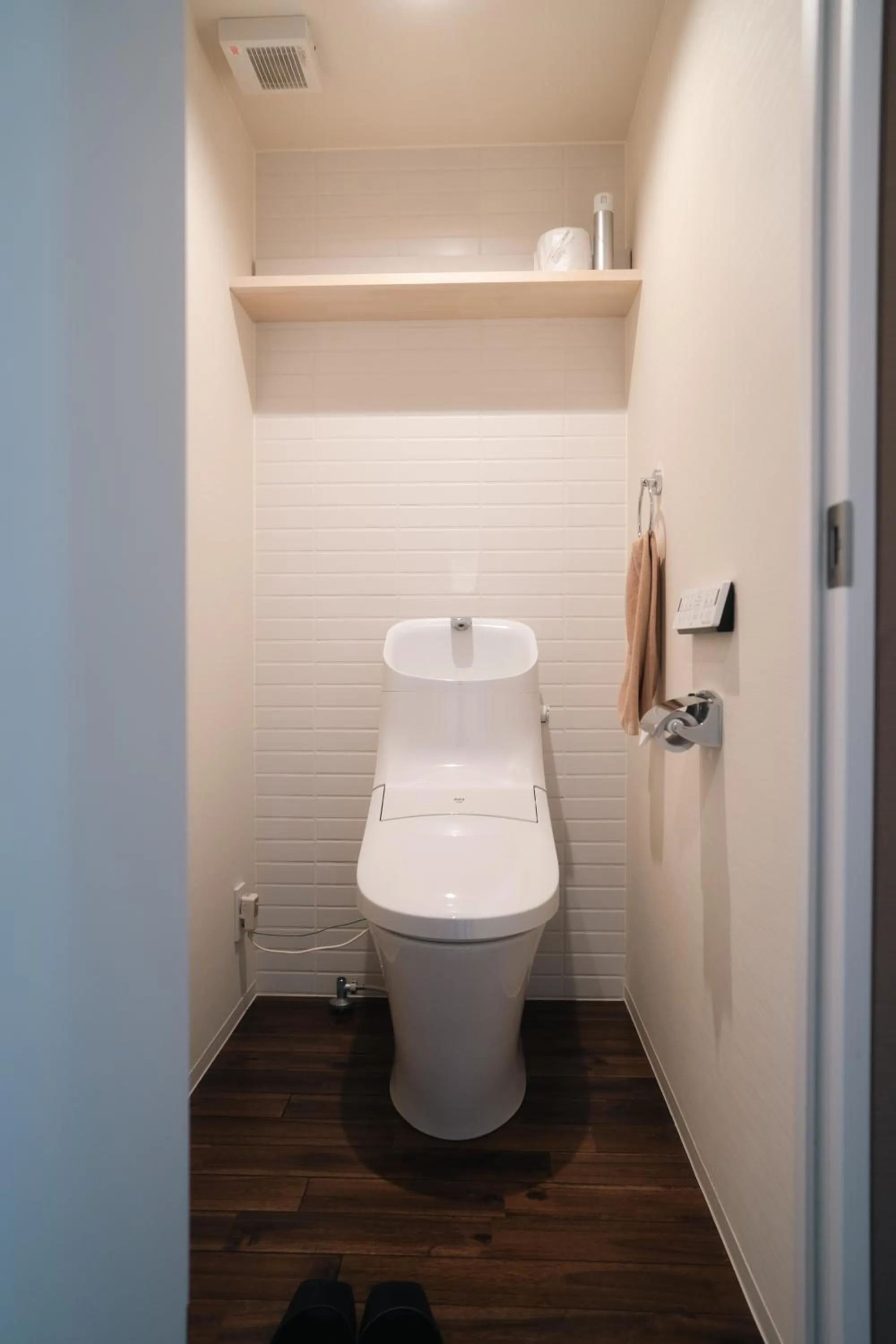 Toilet in Condominium MIRAHAKONE