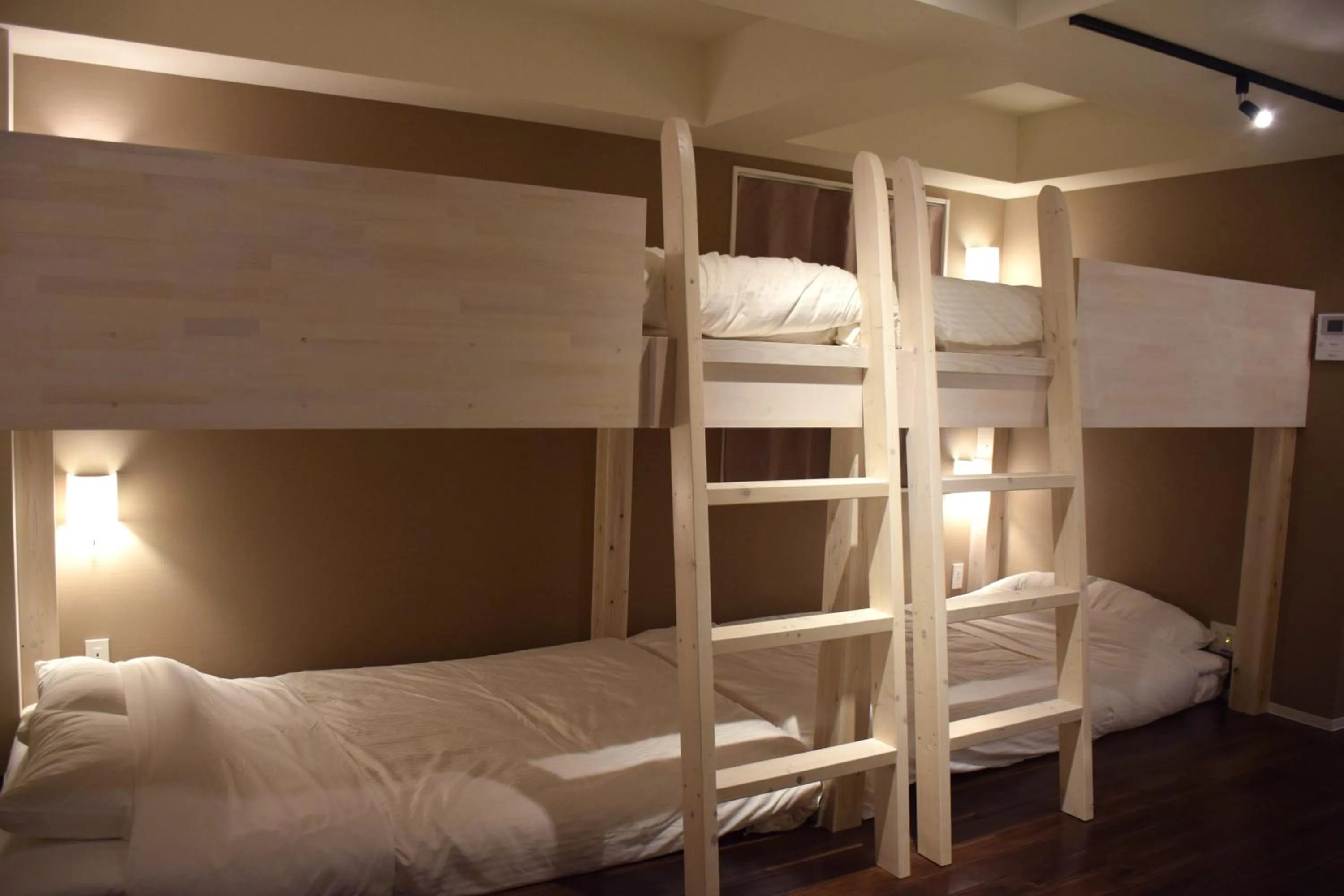 bunk bed, Bed in Condominium MIRAHAKONE