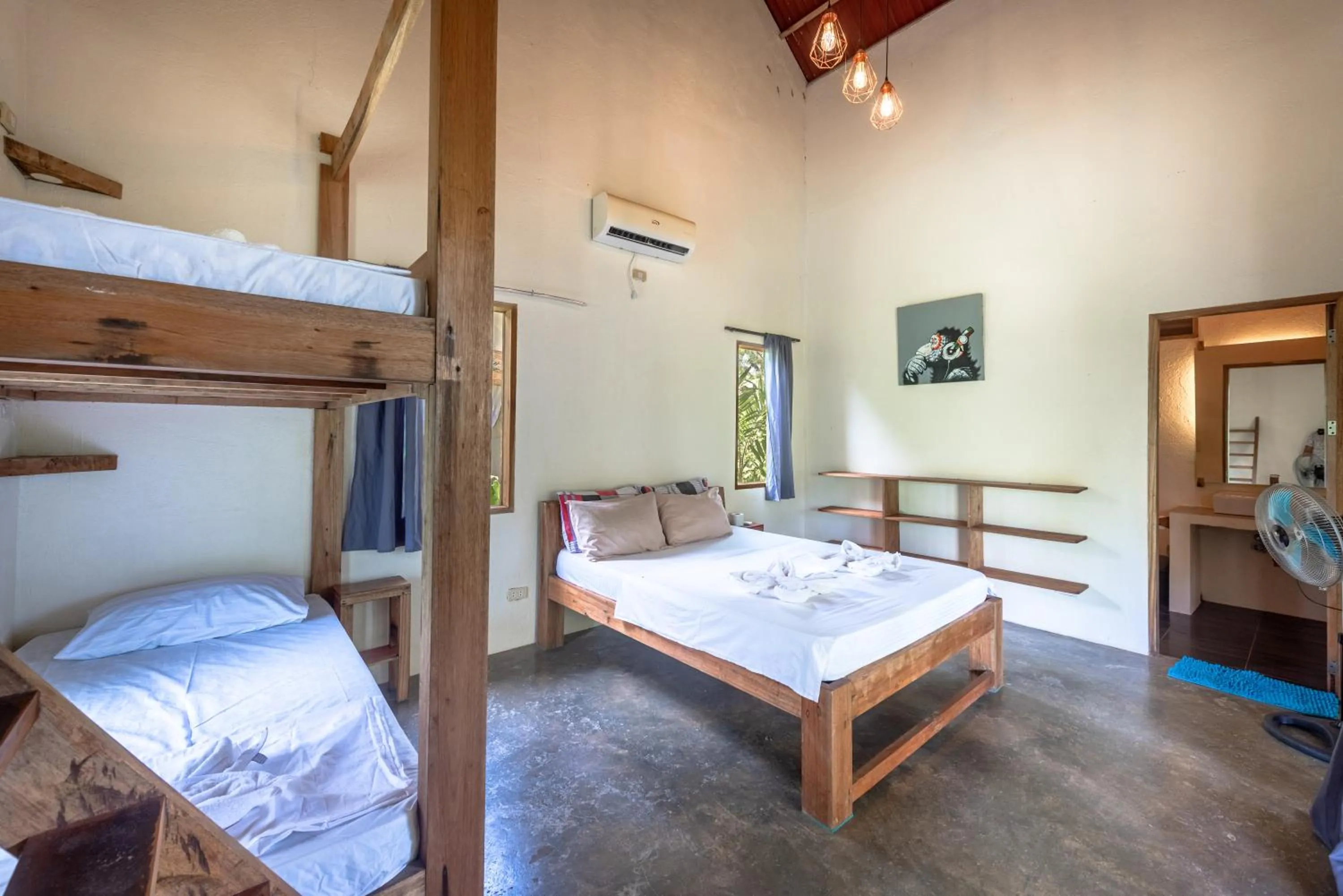 Bed in Ohana Resort Siargao