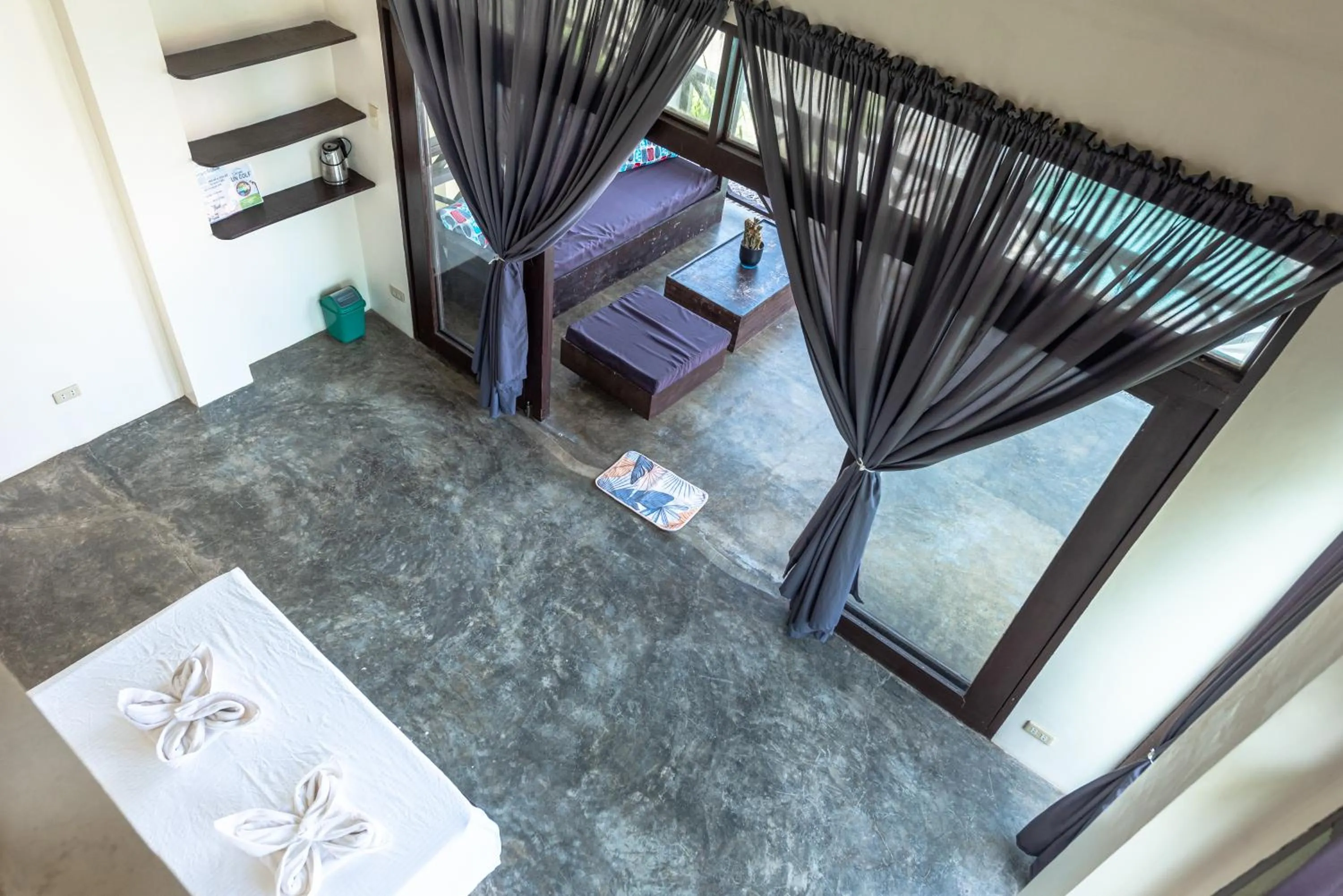 Bed in Ohana Resort Siargao