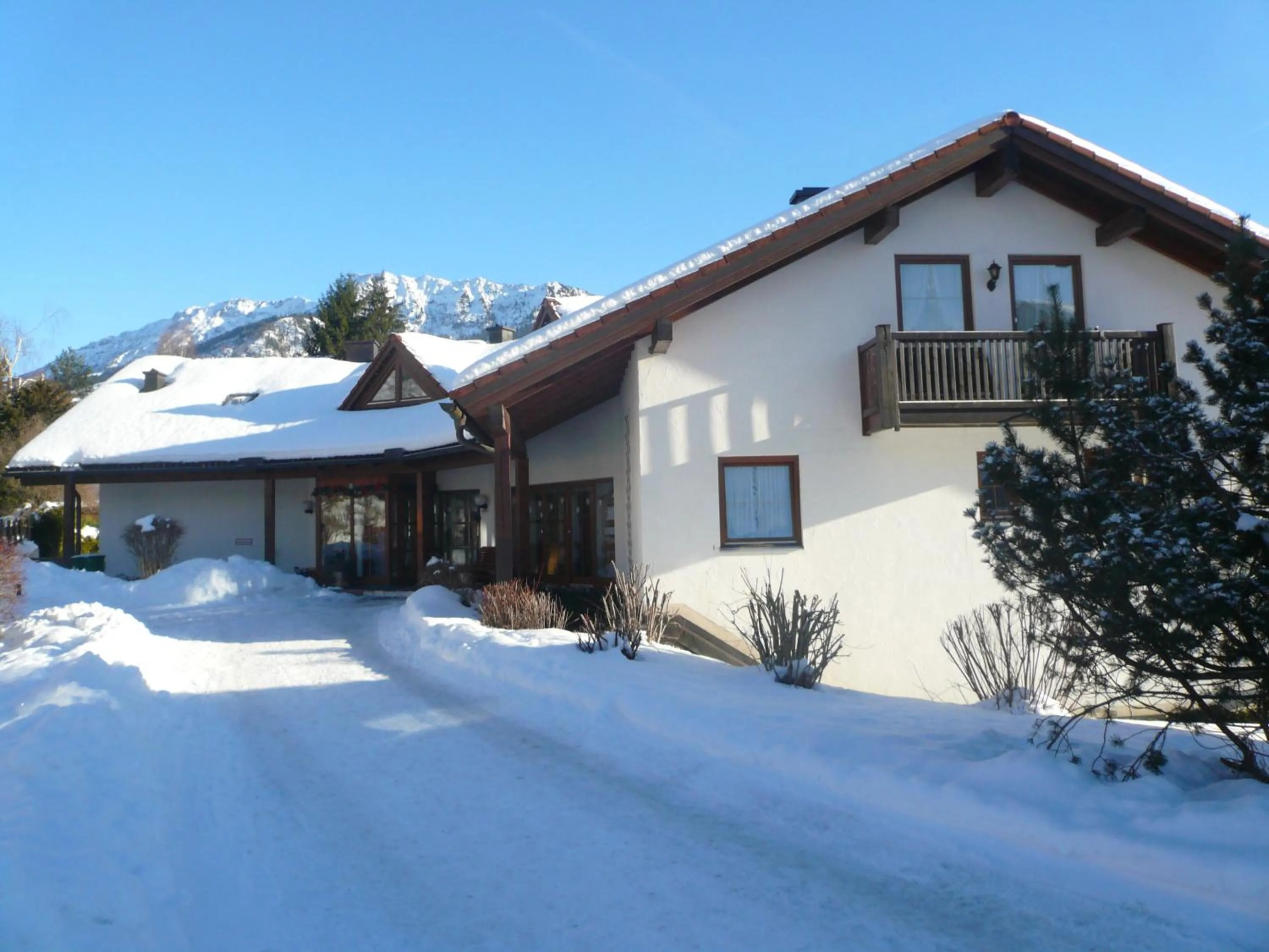 Facade/entrance in Sonnenpark, Ihr Bett im Allgäu