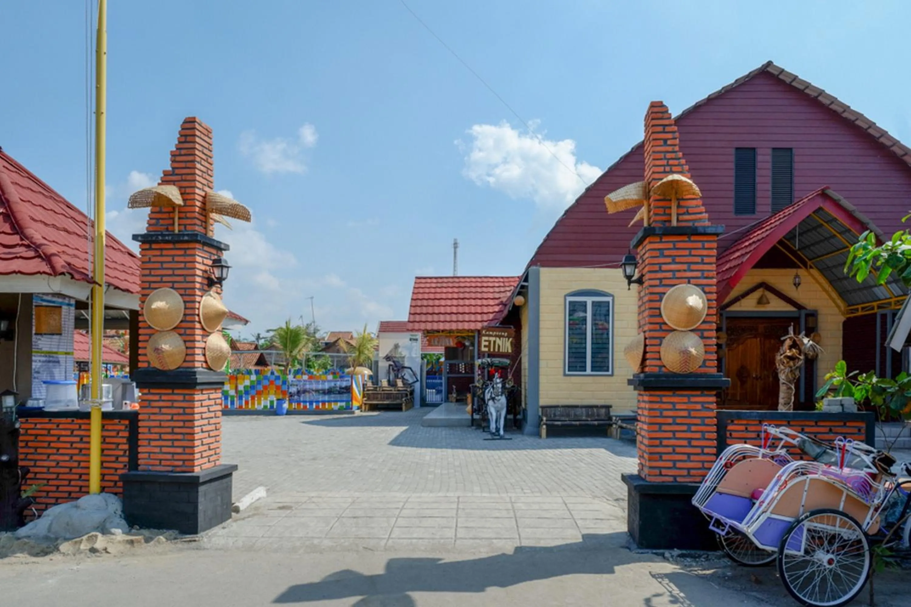 Property building in RedDoorz @ Kampoeng Etnik Kebumen 2