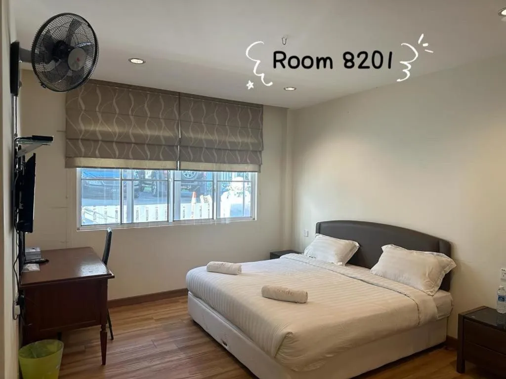 Bed in Dear Dino House