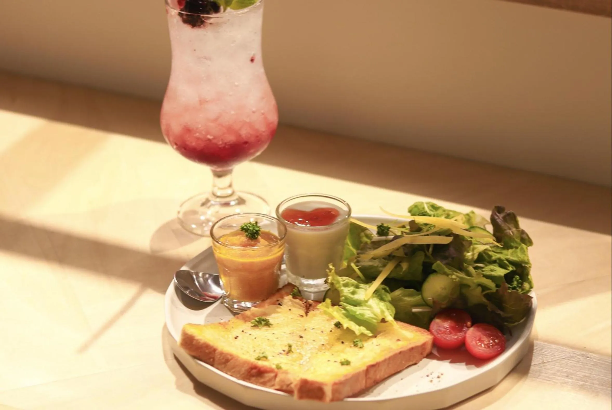 Breakfast in LESTEL NAHA