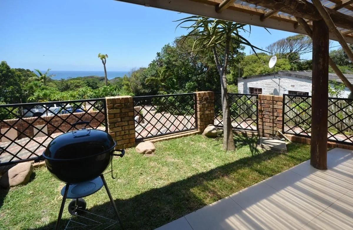 Patio in IRONWOOD LODGE