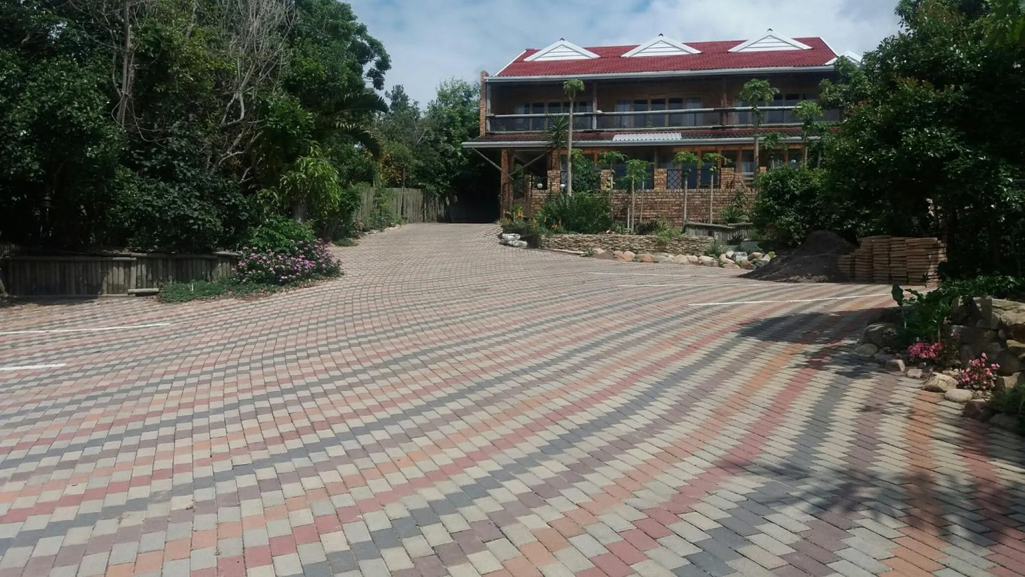 Property building in IRONWOOD LODGE