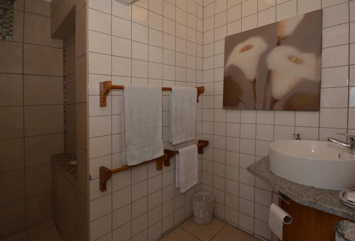 Bathroom in IRONWOOD LODGE