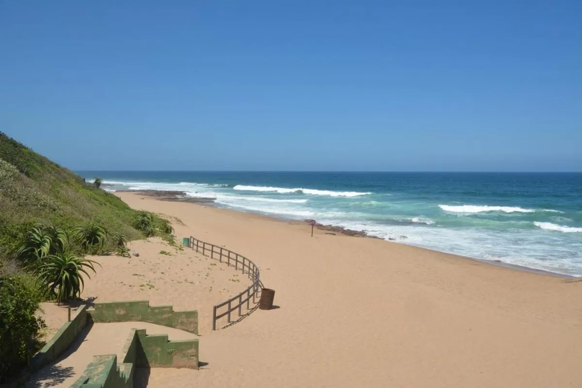 Beach in IRONWOOD LODGE