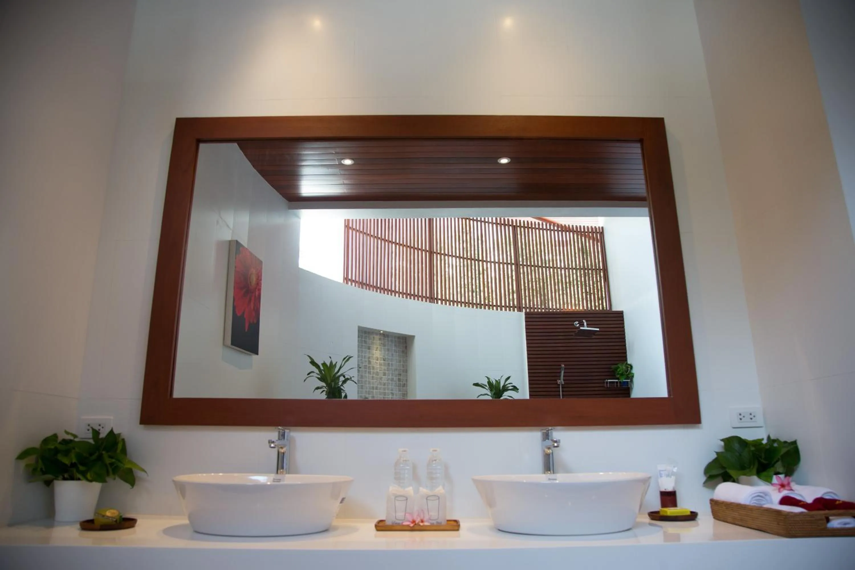 Bathroom in Eranda Pool Spa Villa, Chaweng Koh Samui