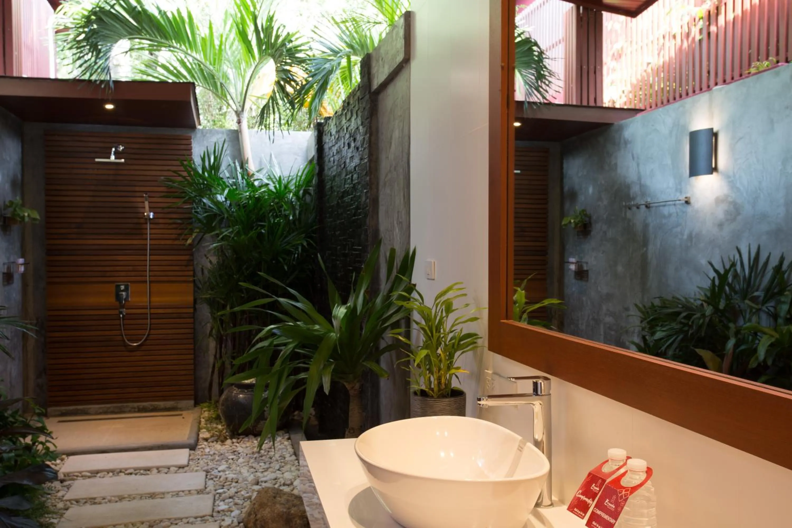 Shower in Eranda Pool Spa Villa, Chaweng Koh Samui