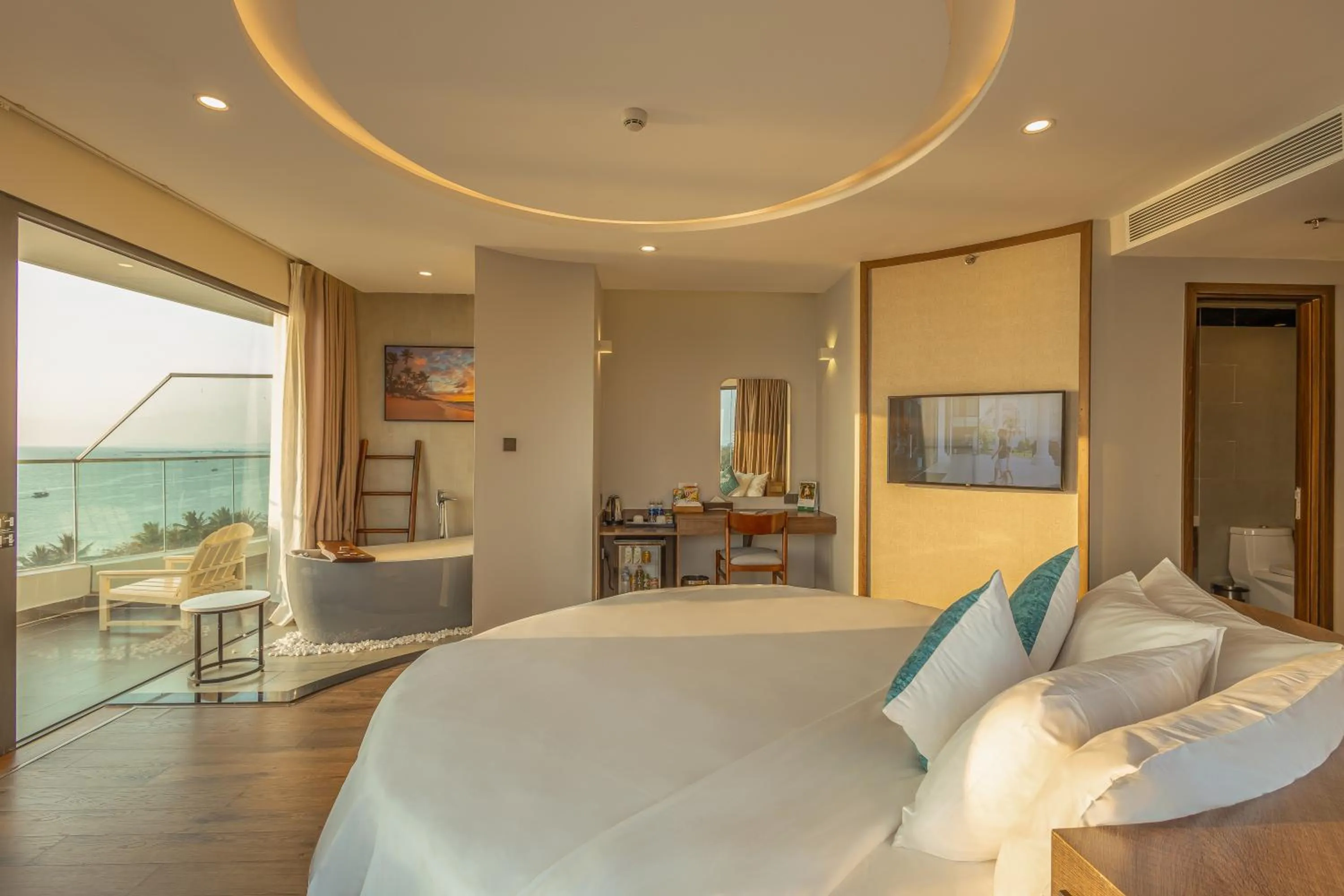 Bed in Sunset Beach Resort and Spa