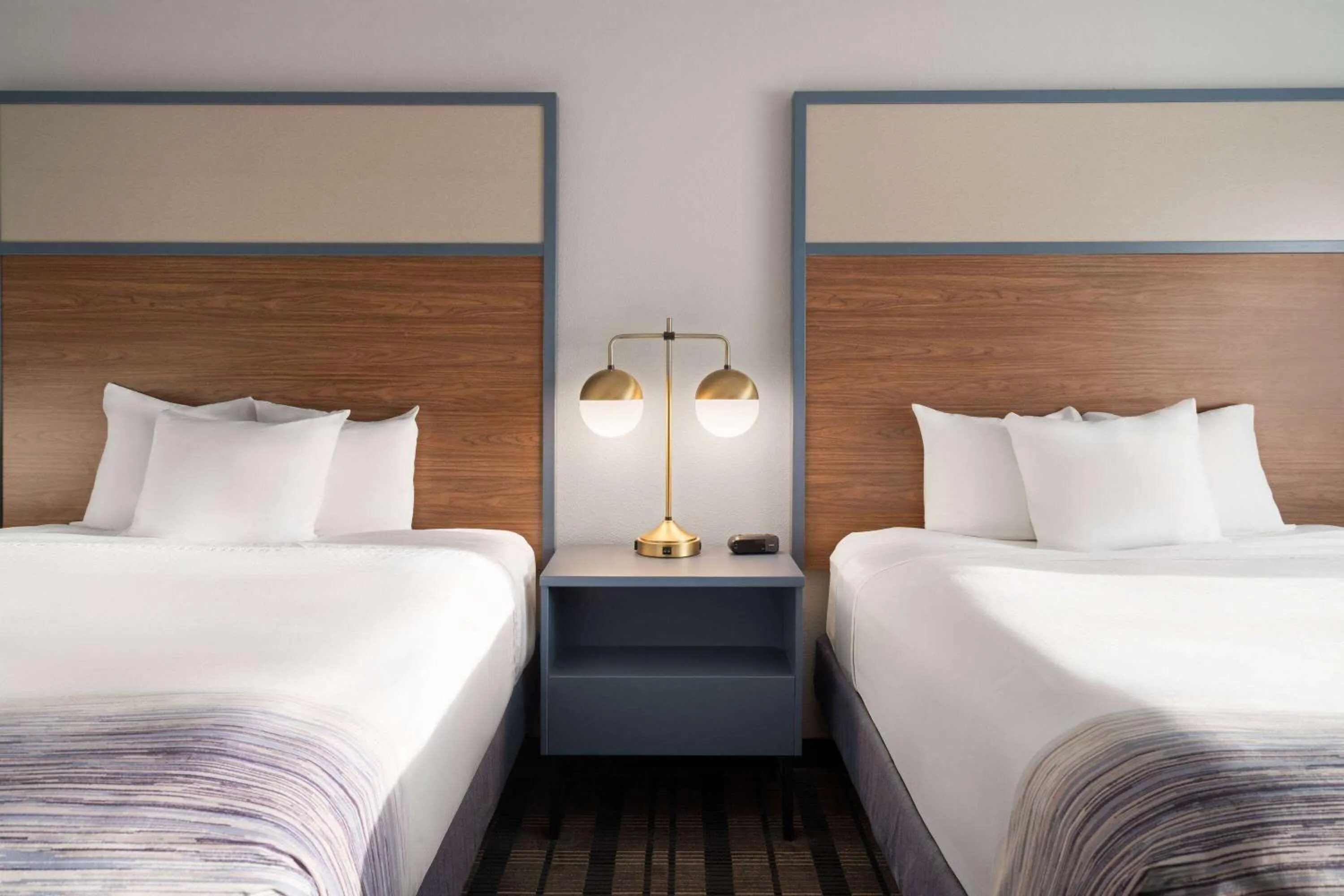 Photo of the whole room, Bed in AmericInn by Wyndham Beaver Dam