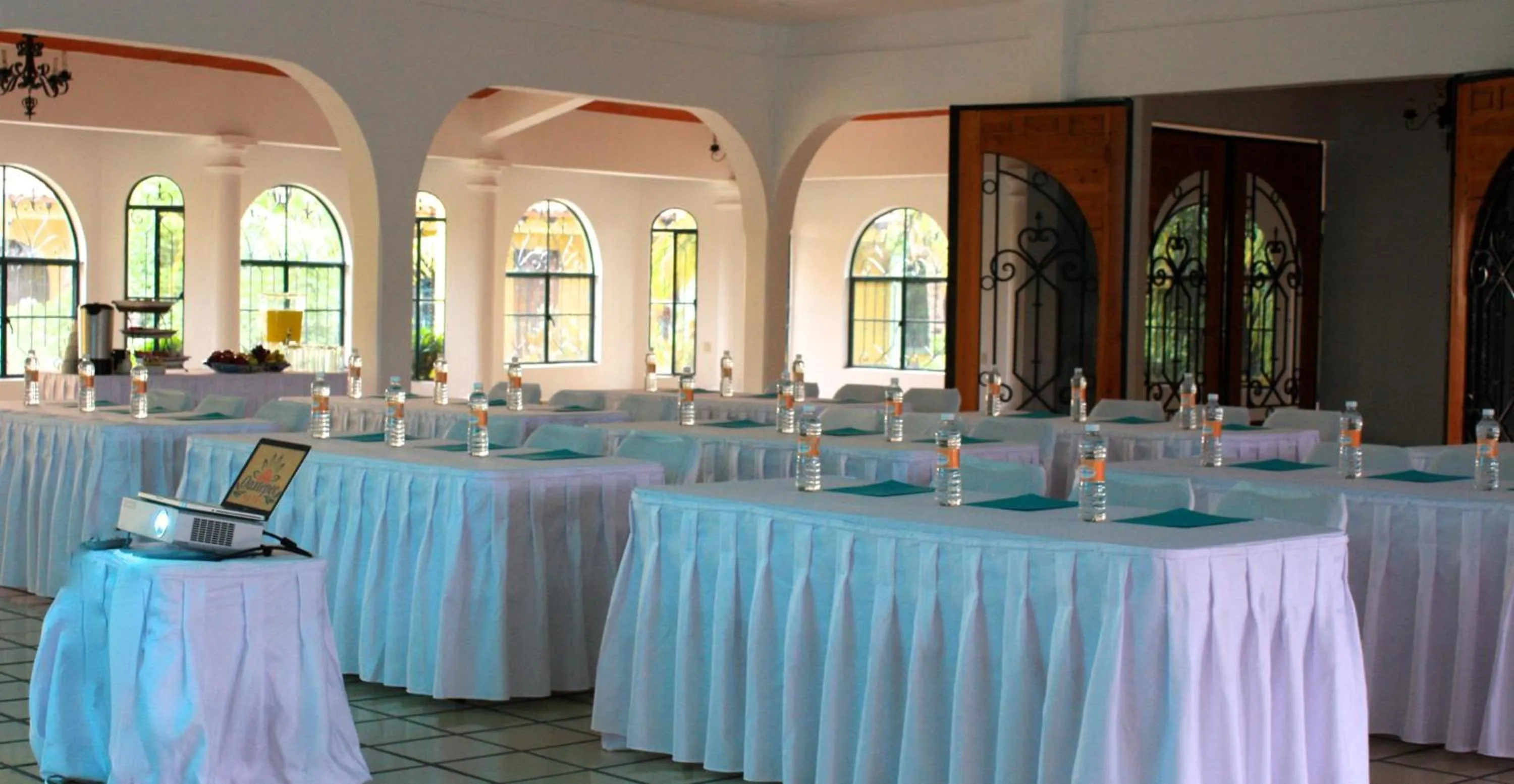 Business facilities in Hotel Oaxtepec