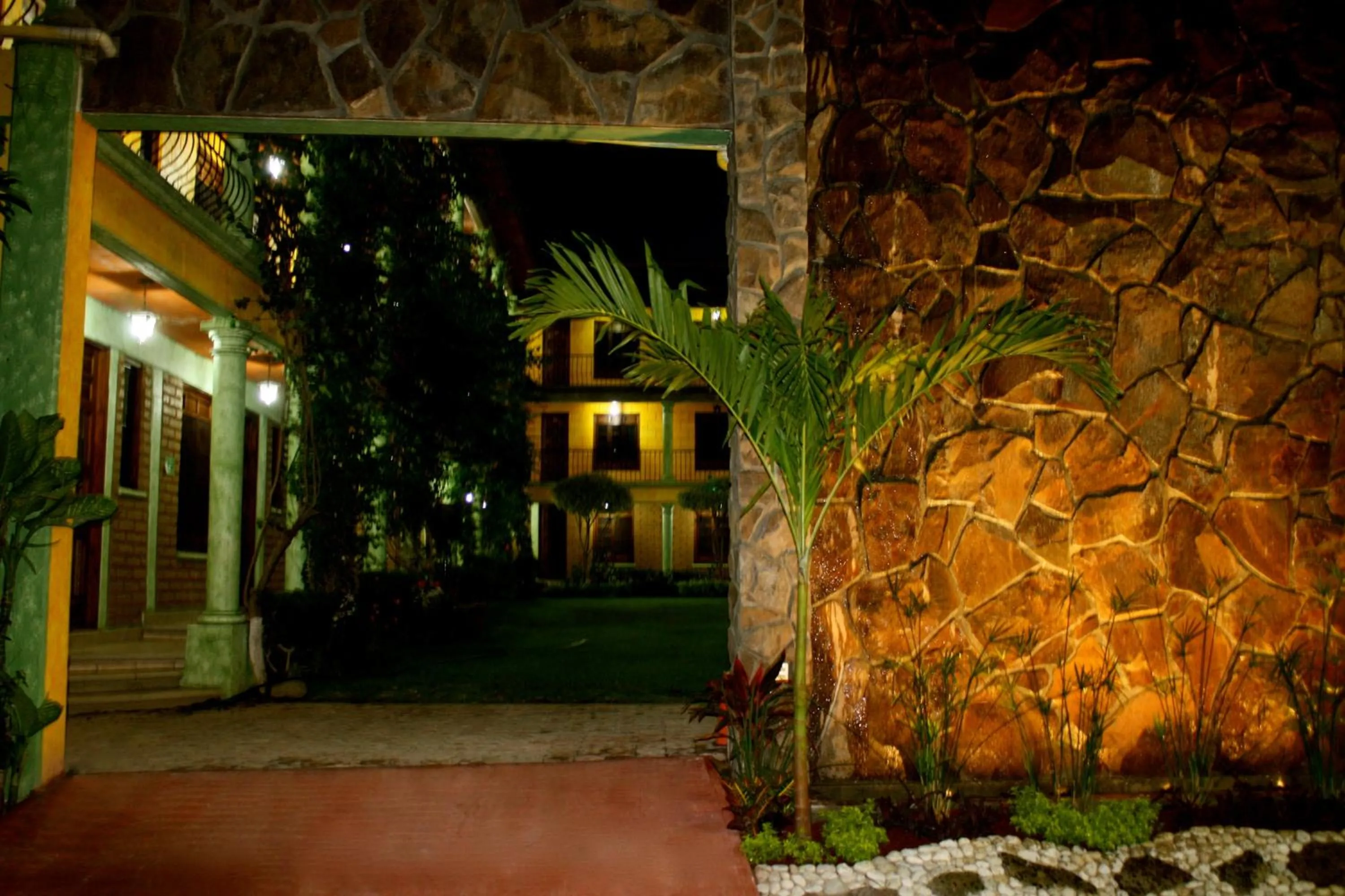 Facade/entrance in Hotel Oaxtepec