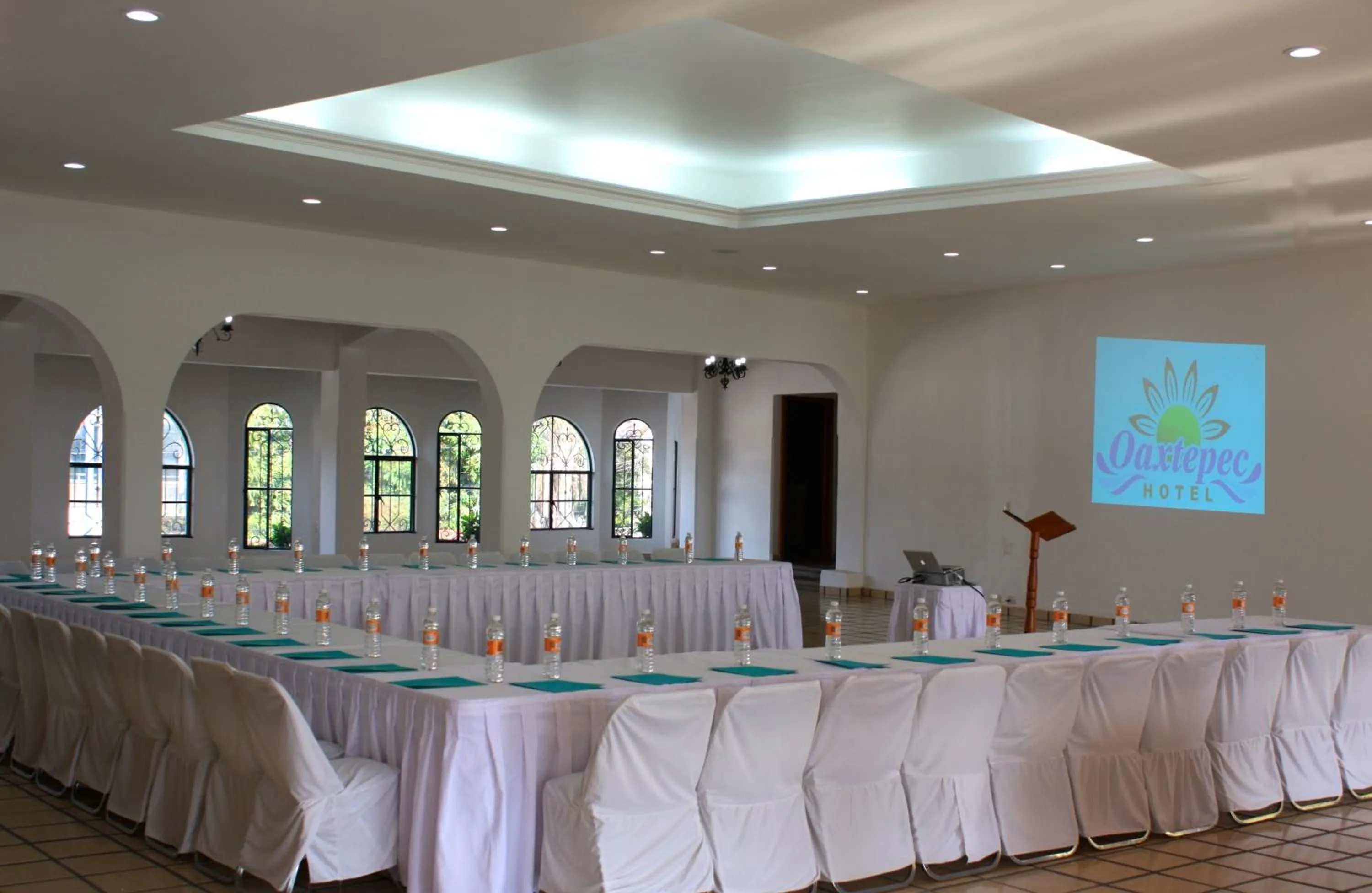 Business facilities in Hotel Oaxtepec