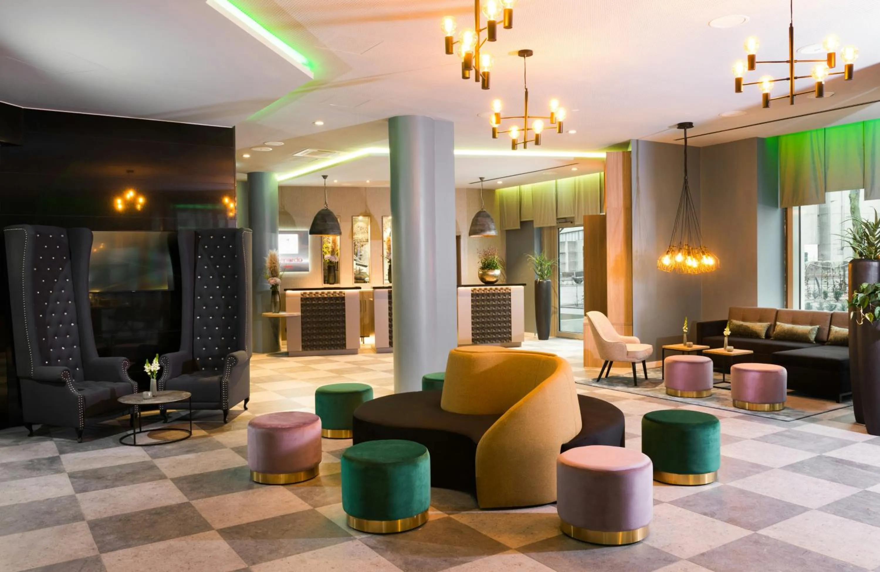 Lobby or reception in Leonardo Hotel Offenbach Frankfurt