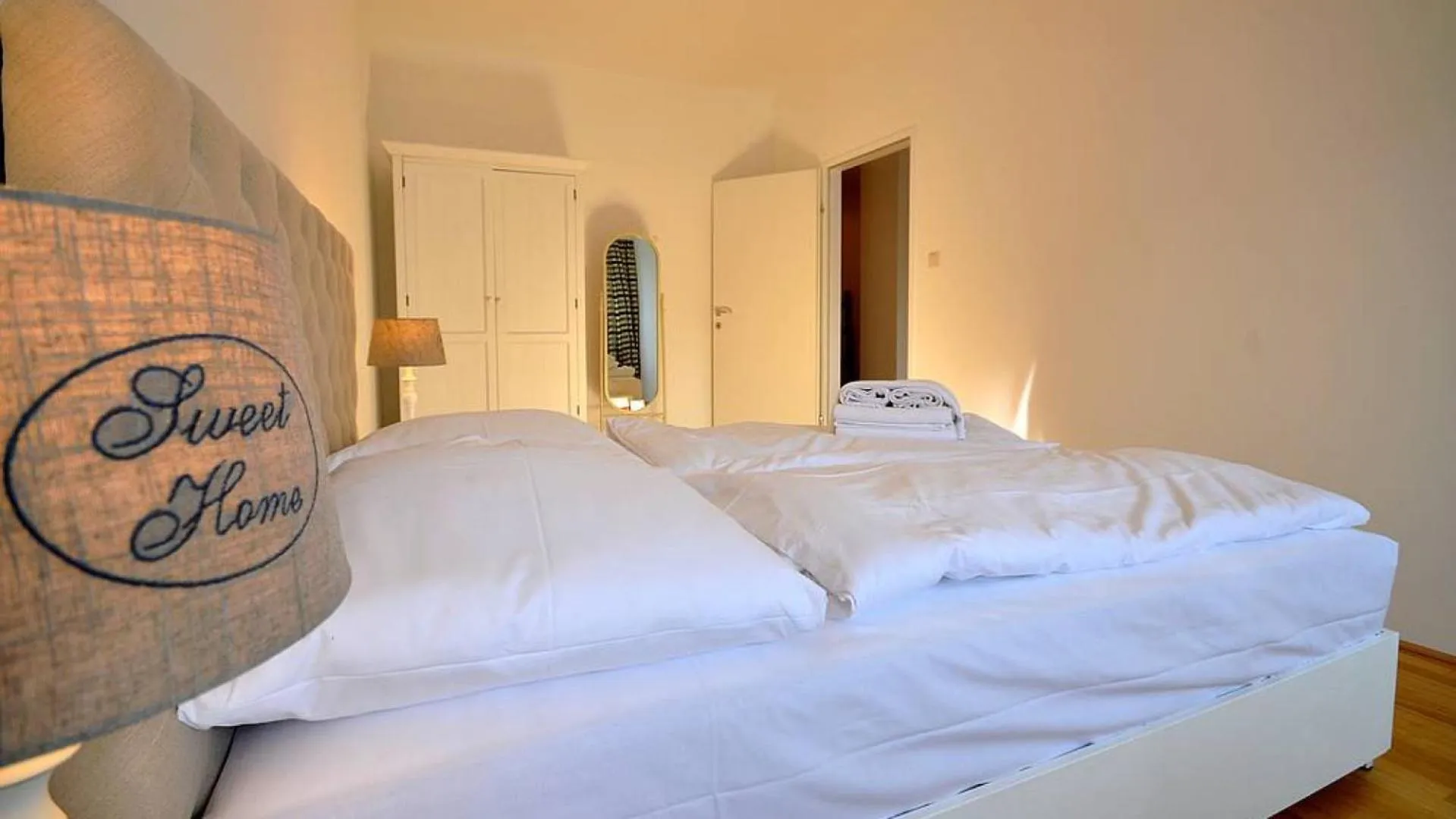 Bed in Vienna Residence, Naschmarkt - Karlsplatz