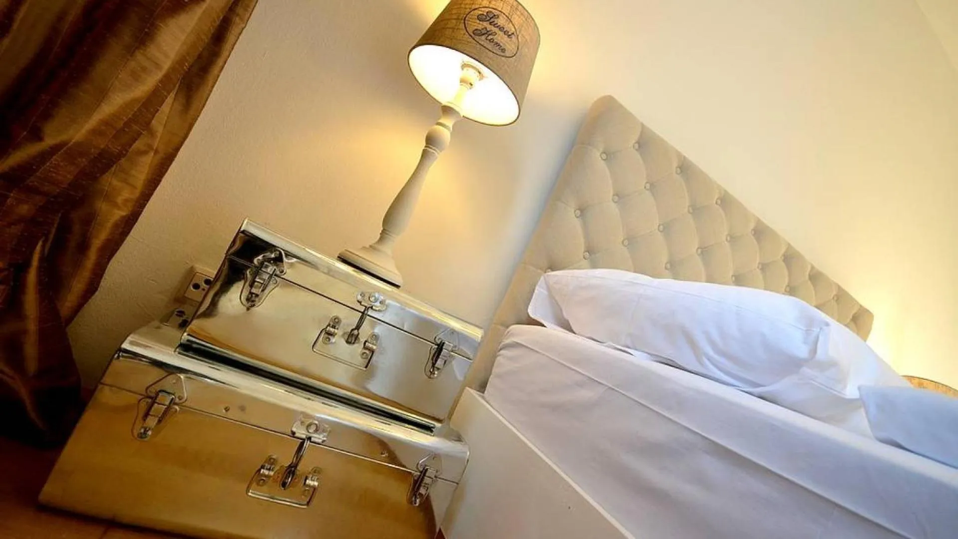 Bed in Vienna Residence, Naschmarkt - Karlsplatz