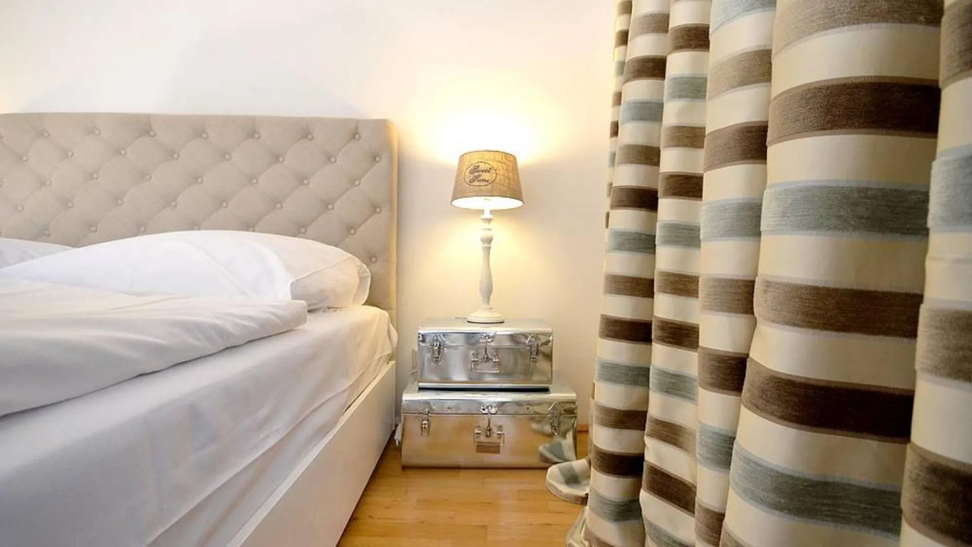 Bed in Vienna Residence, Naschmarkt - Karlsplatz