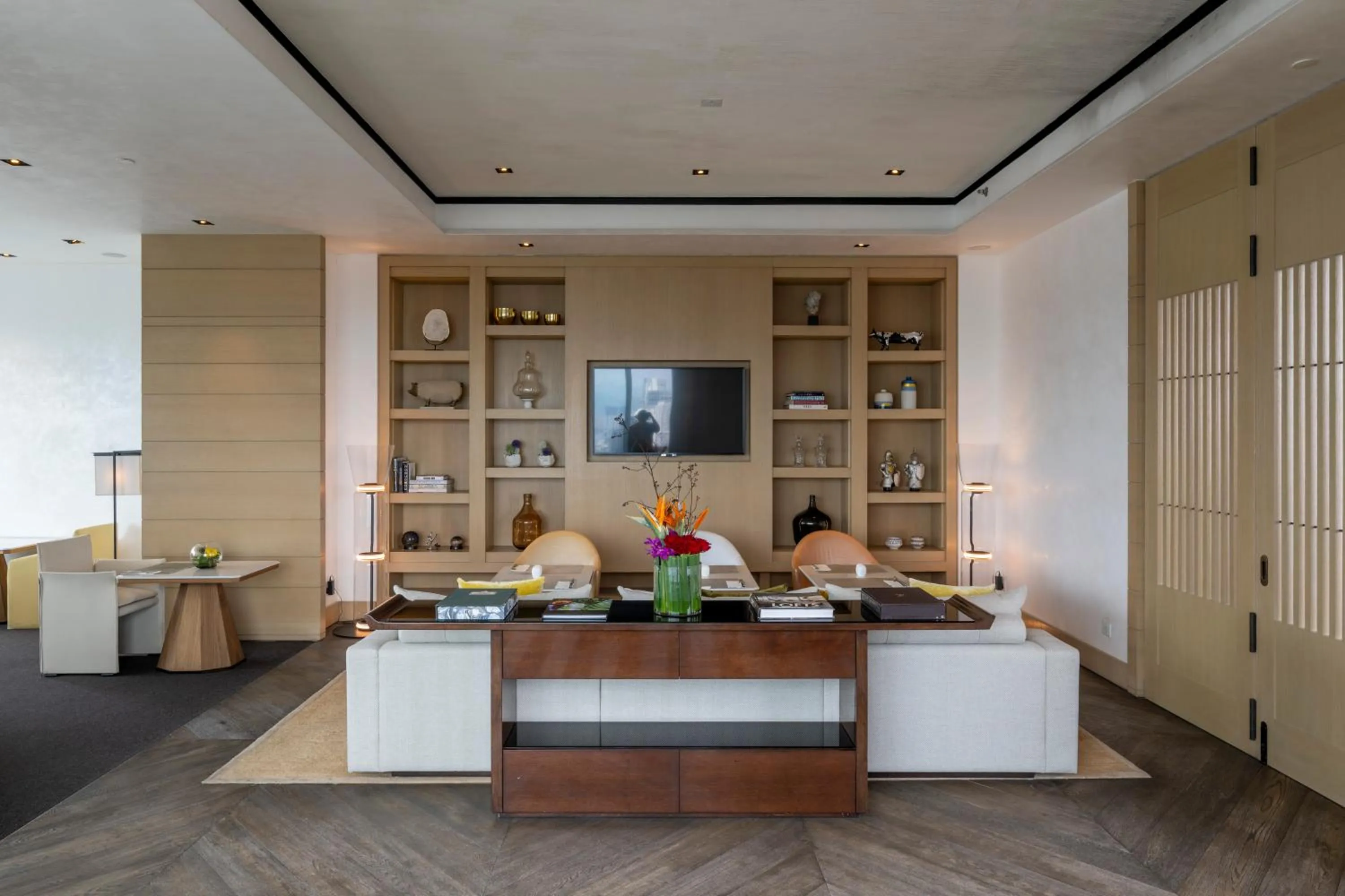 Lounge or bar in Lanson Place Bukit Ceylon