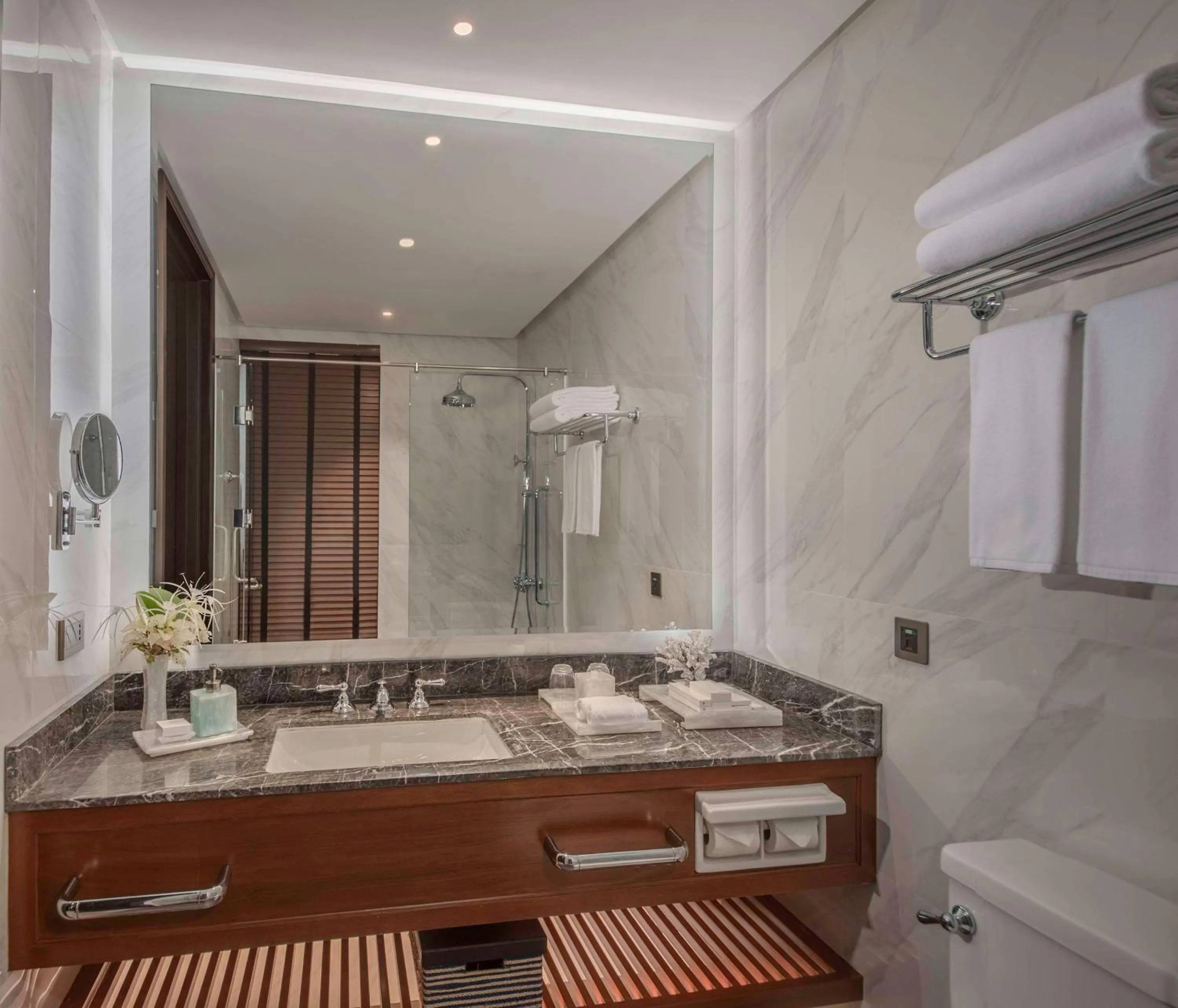 Bathroom in Dusit Thani Lubi Plantation Resort