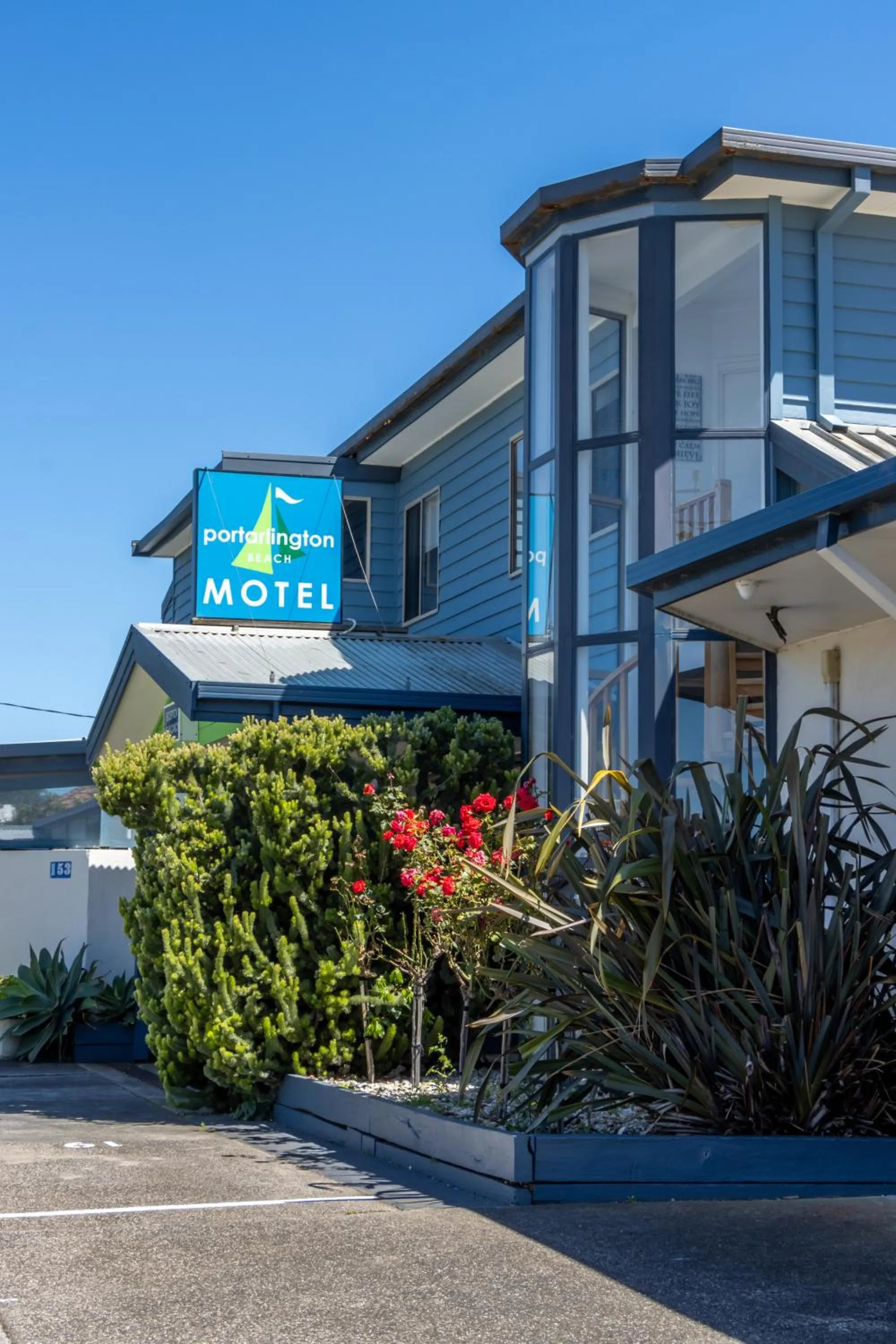 Property building in Portarlington Beach Motel