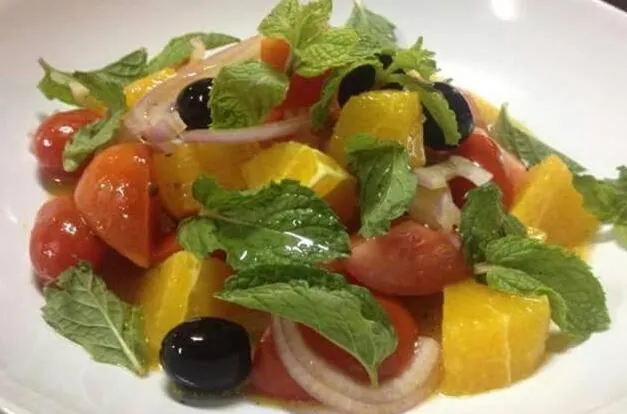 Restaurant/places to eat in The Curve Residence