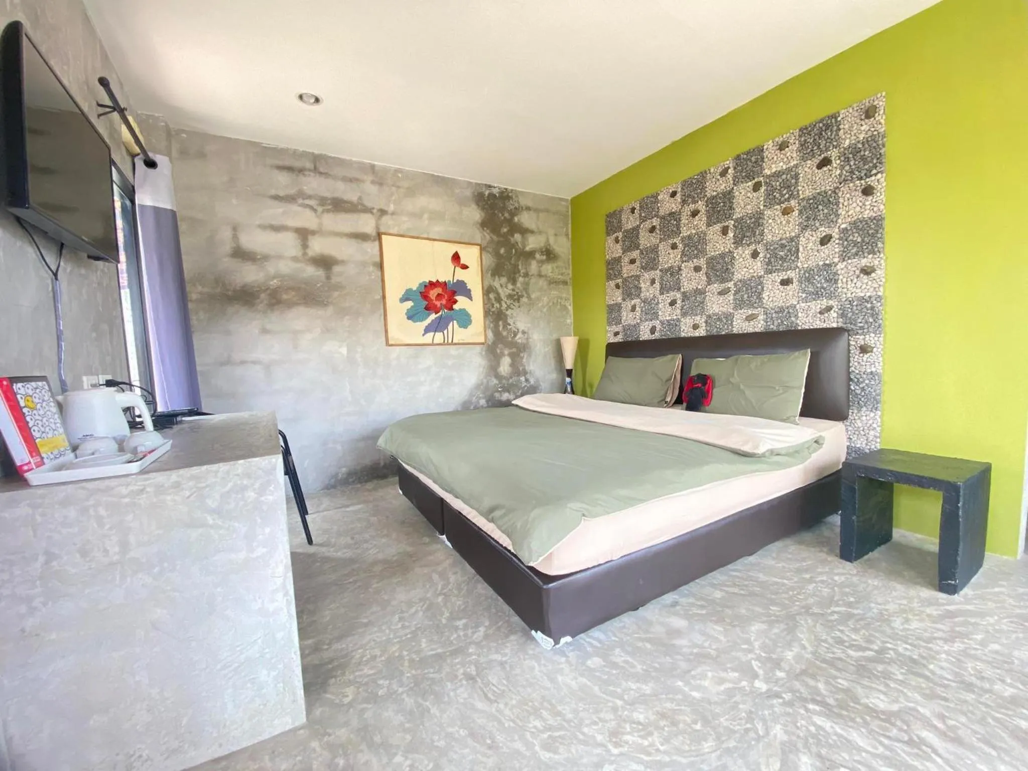 Bed in The Curve Residence