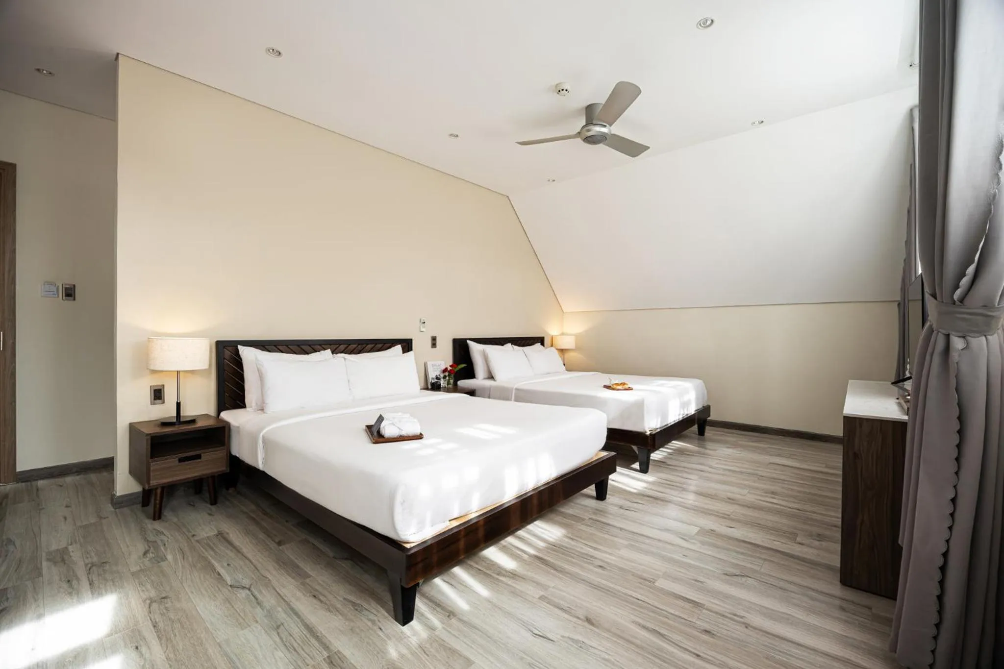 Bed in Canary Dalat Hotel