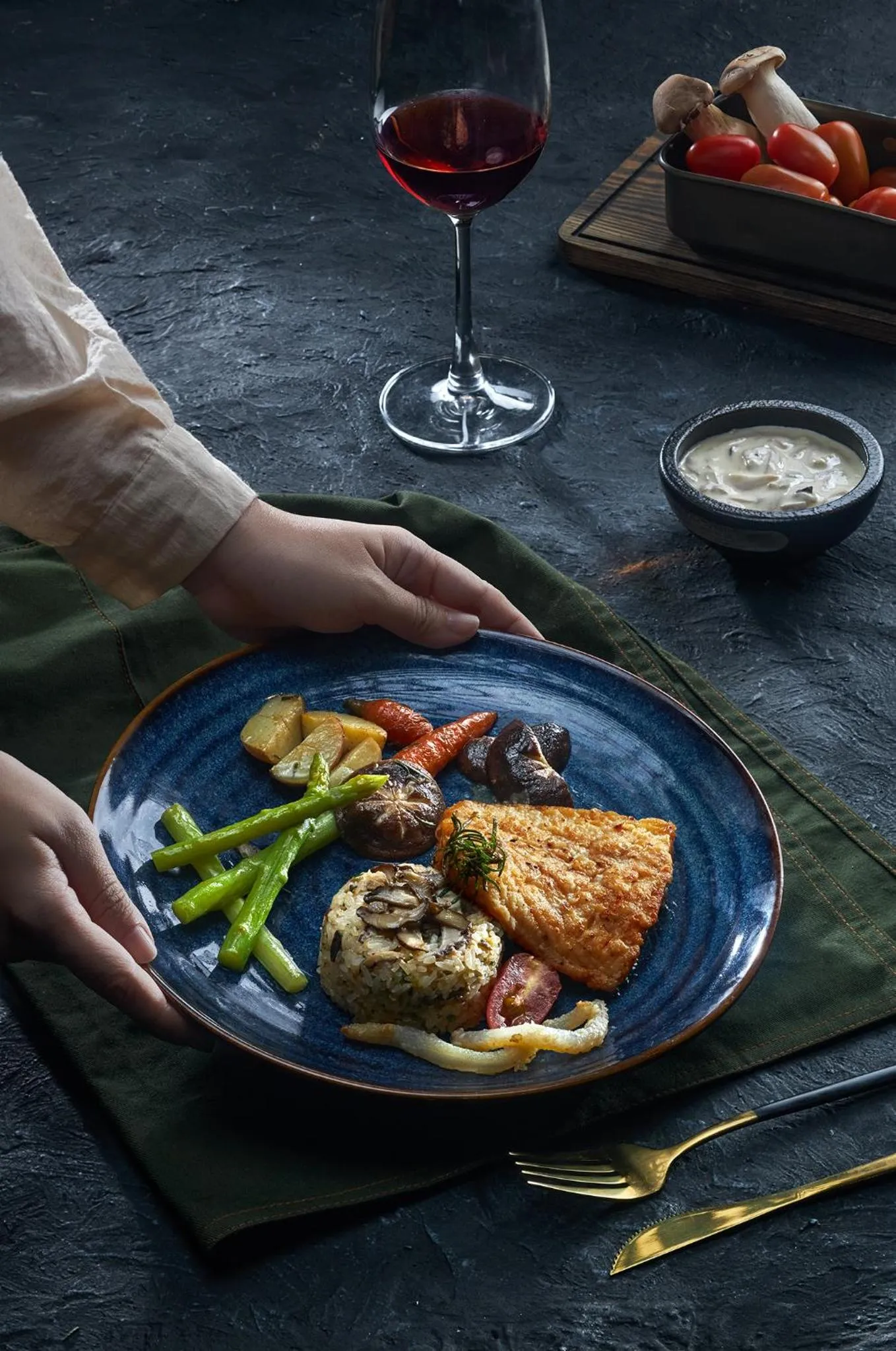 Restaurant/places to eat in Canary Dalat Hotel