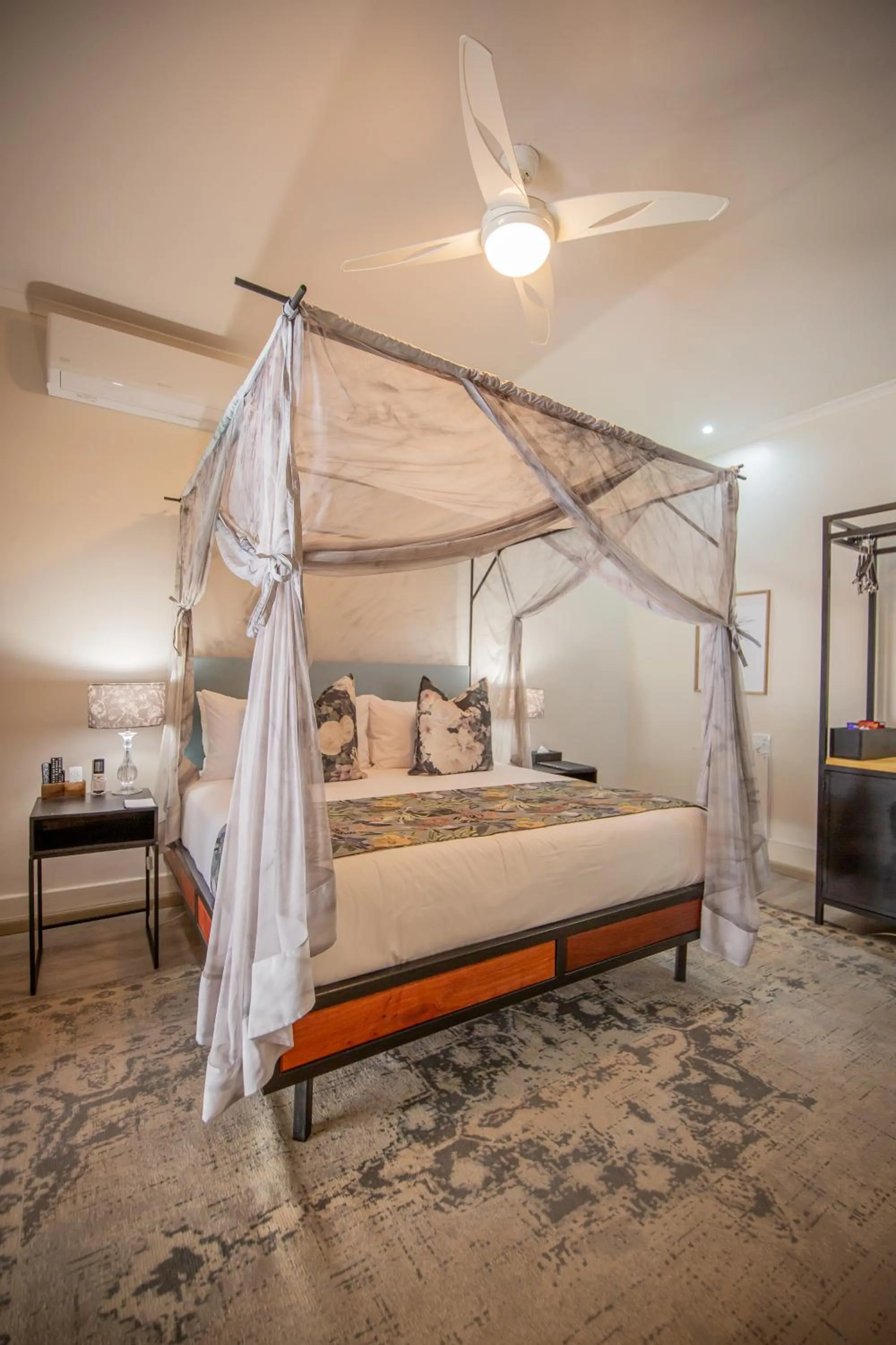 Bedroom, Bed in Droombos Boutique Hotel