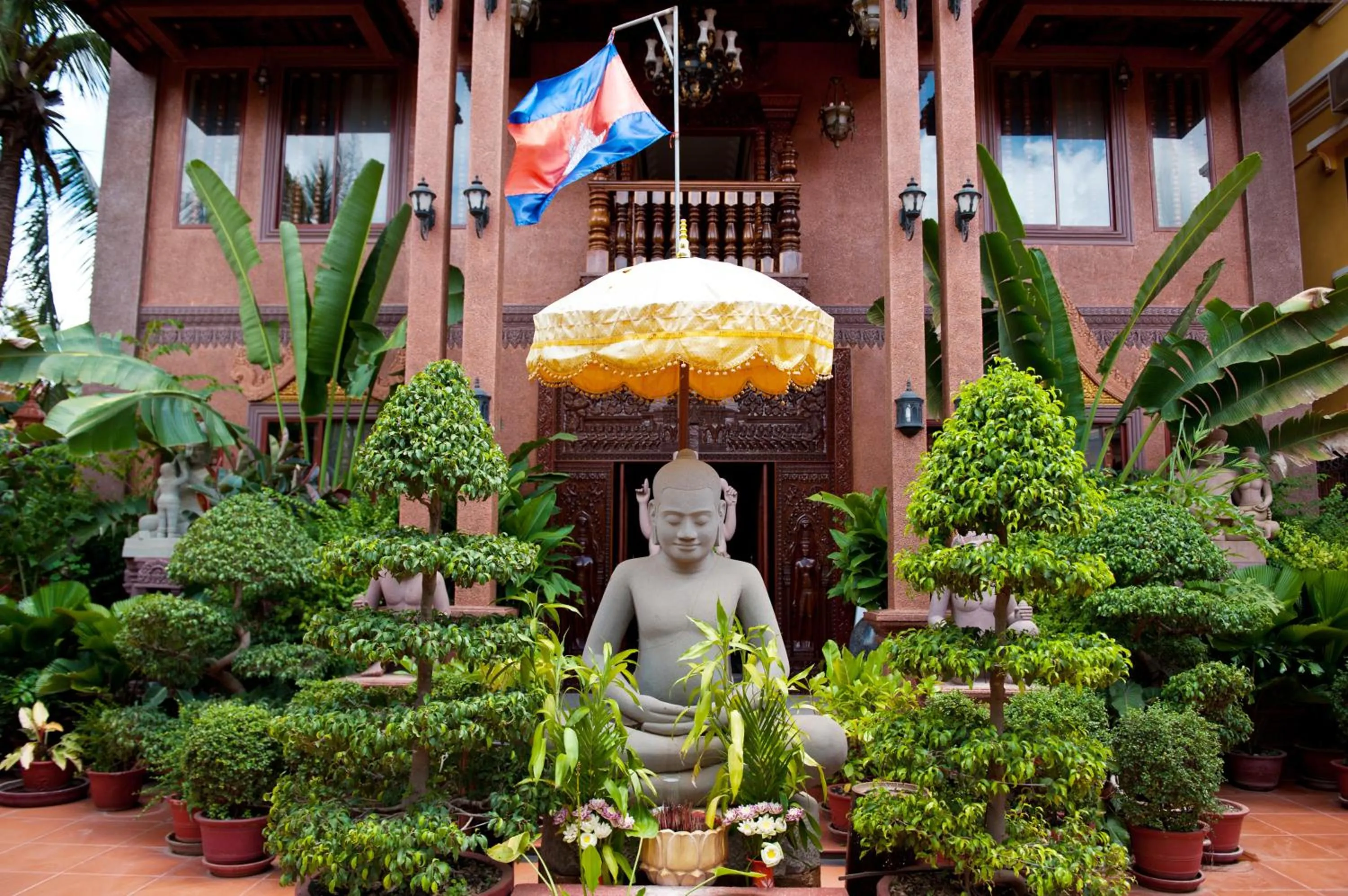 Facade/entrance in Okay Guesthouse Siem Reap