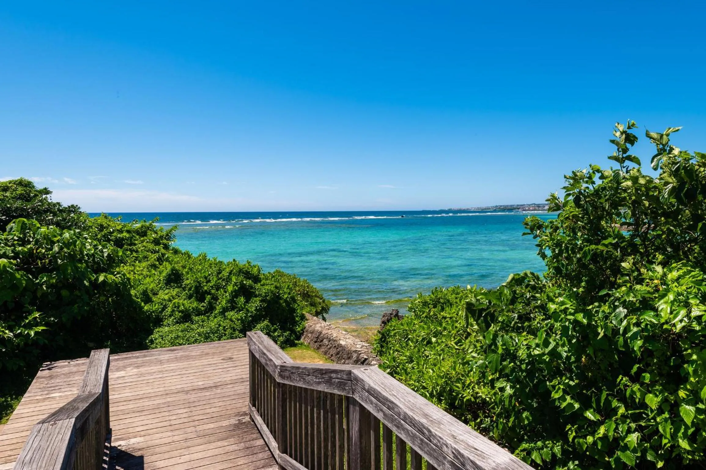 Nearby landmark in Hotel Sunset American