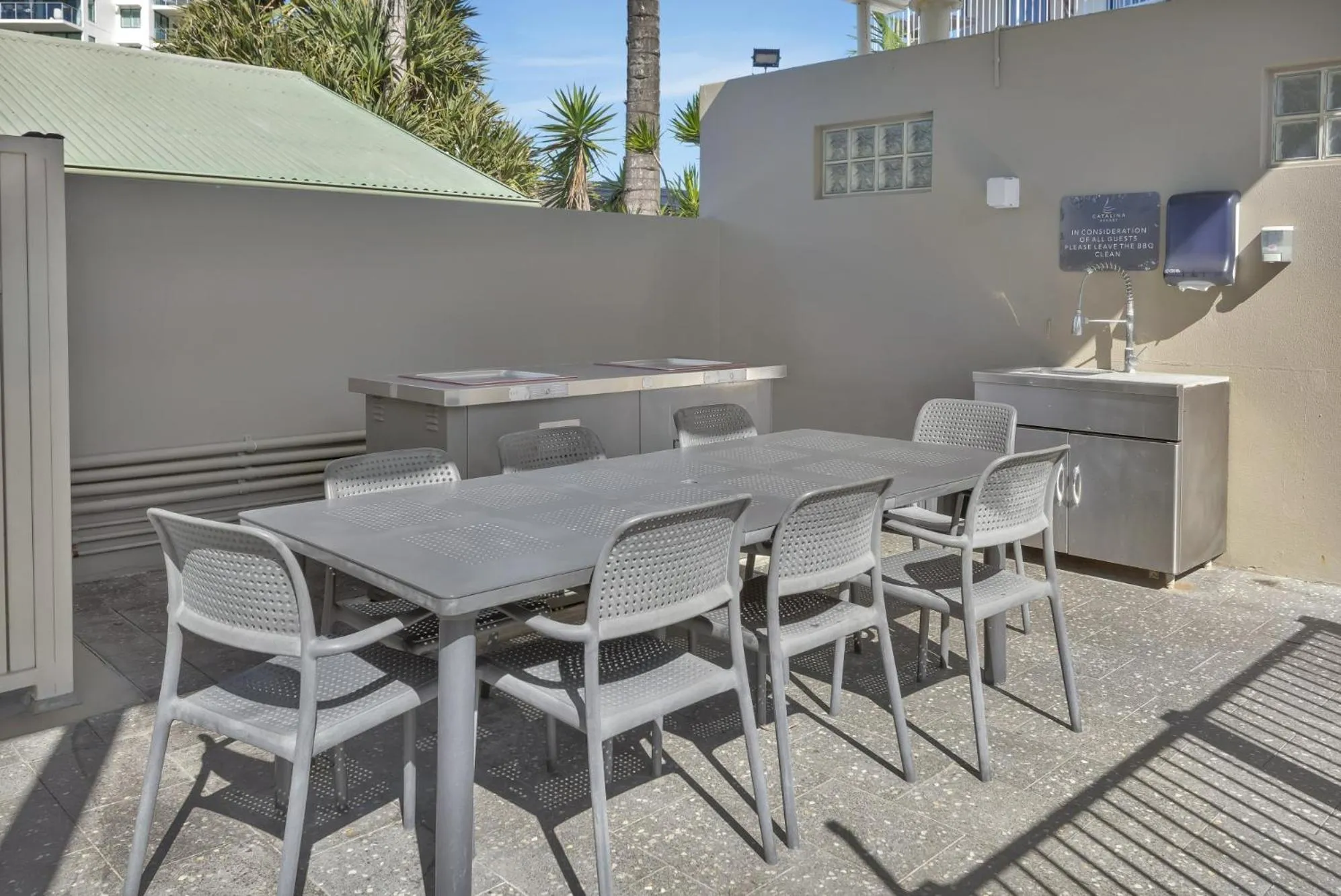 BBQ facilities in Catalina Resort