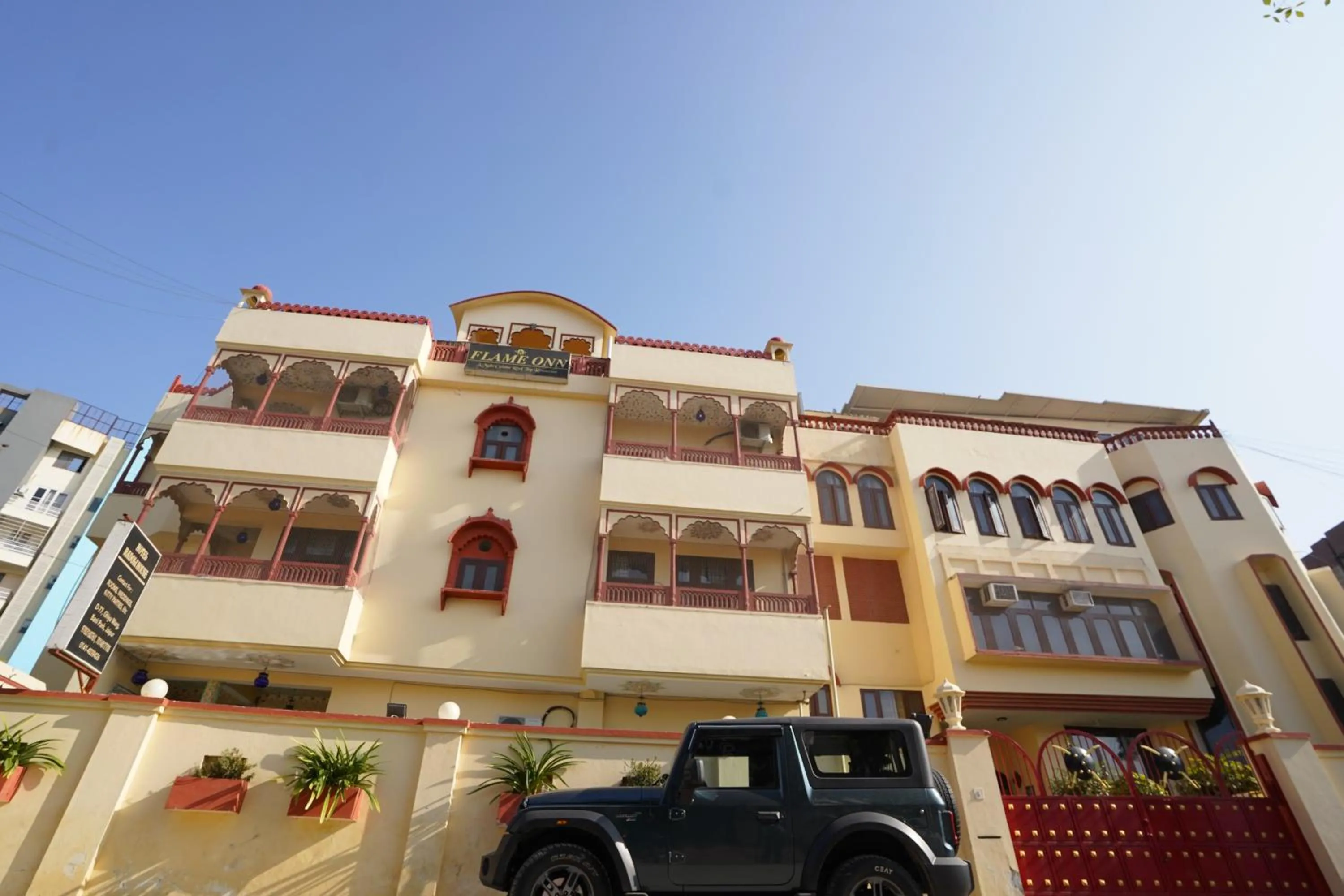 Property building in Hotel Radoli House - A Heritage Hotel