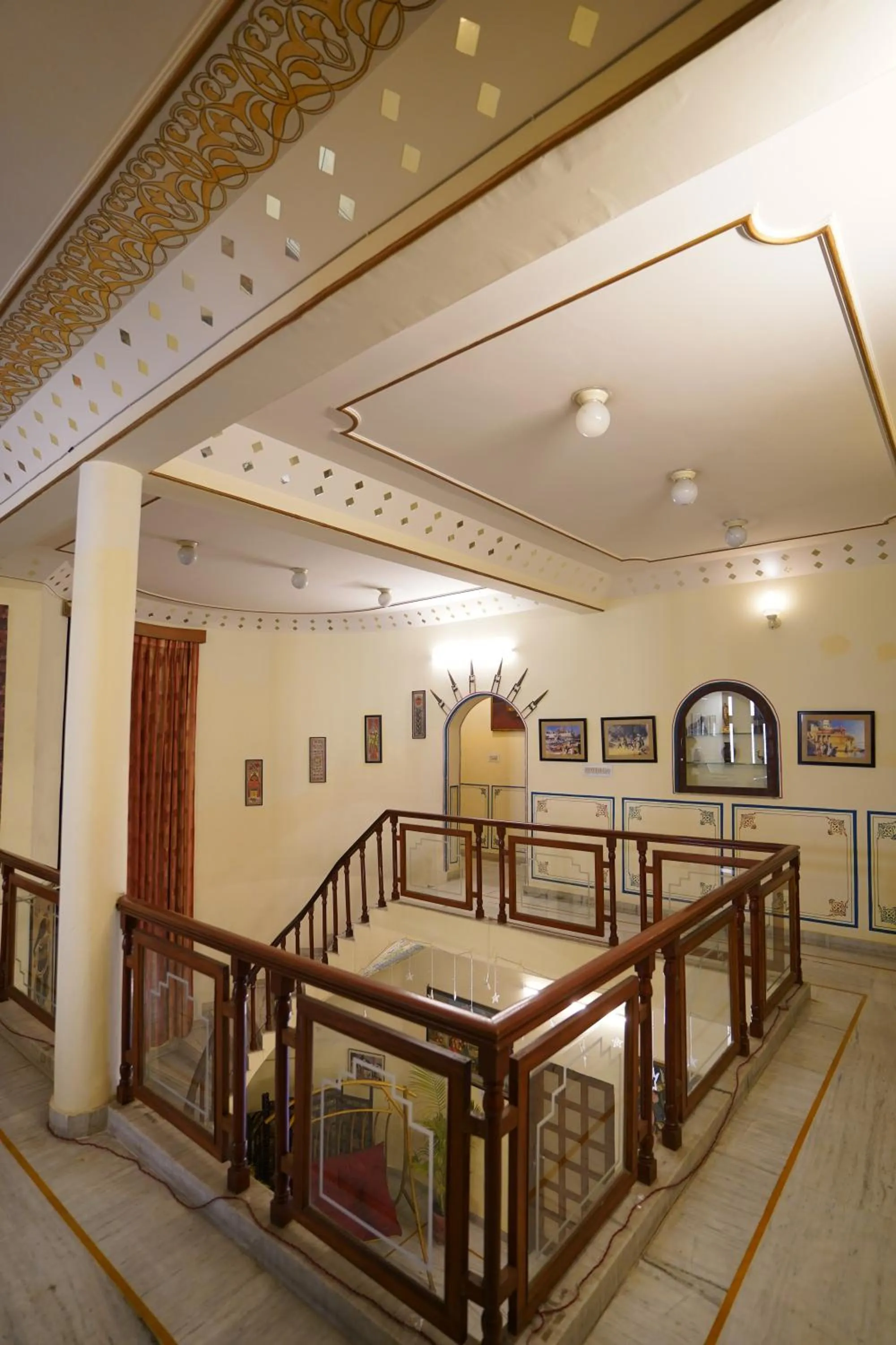 Hotel Radoli House - A Heritage Hotel