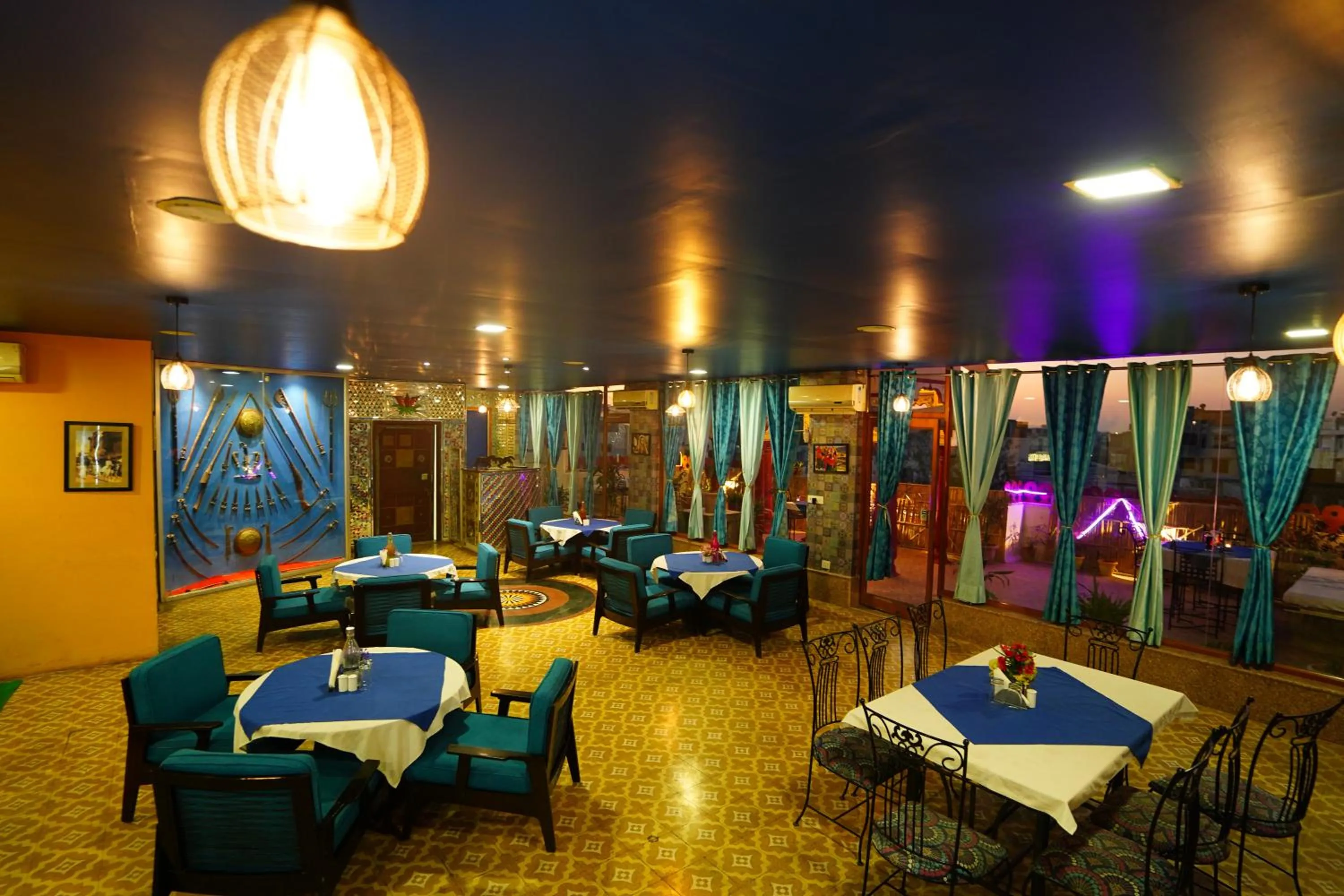 Restaurant/places to eat in Hotel Radoli House - A Heritage Hotel