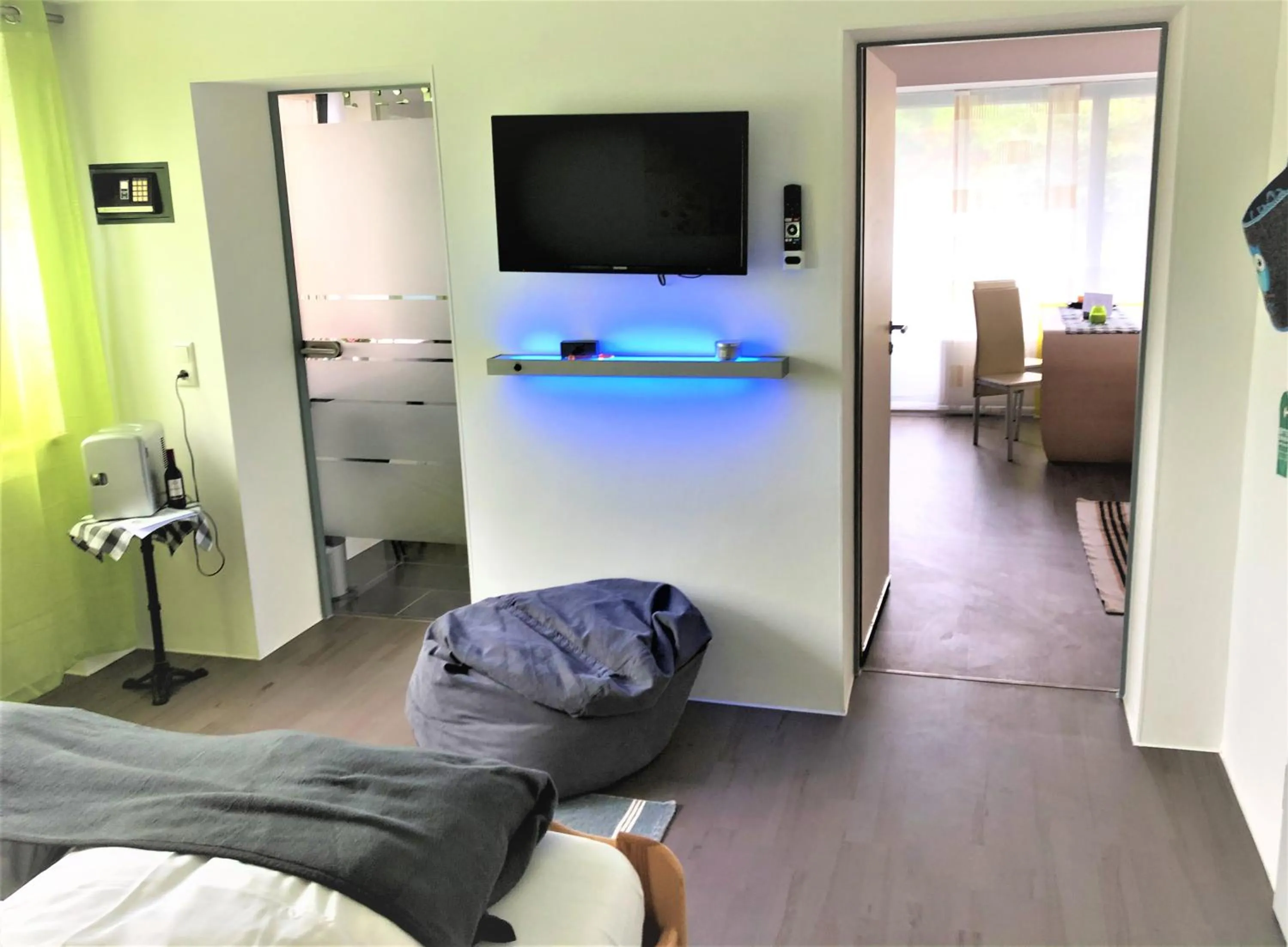 One-Bedroom Apartment in Schacht34