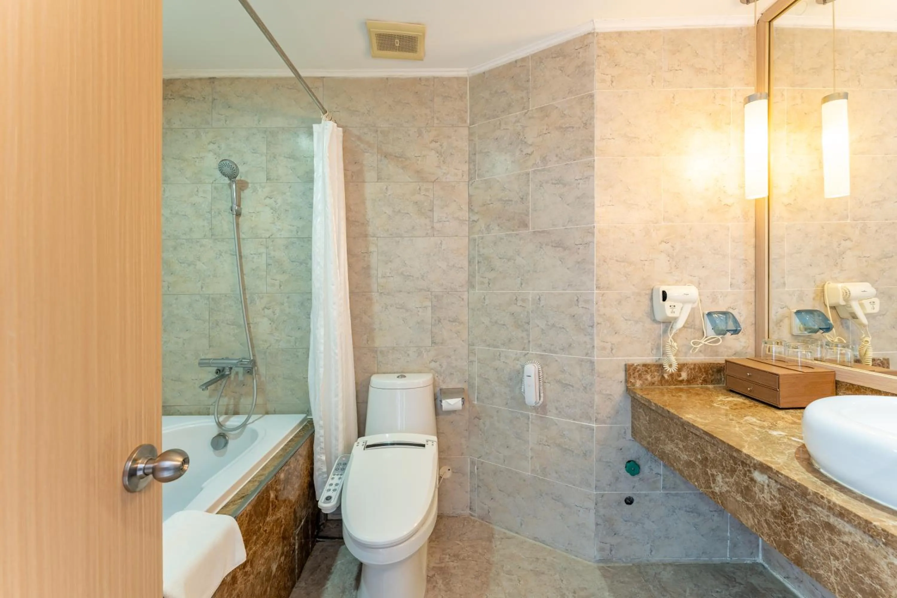 Bathroom in Super Candle Hotel