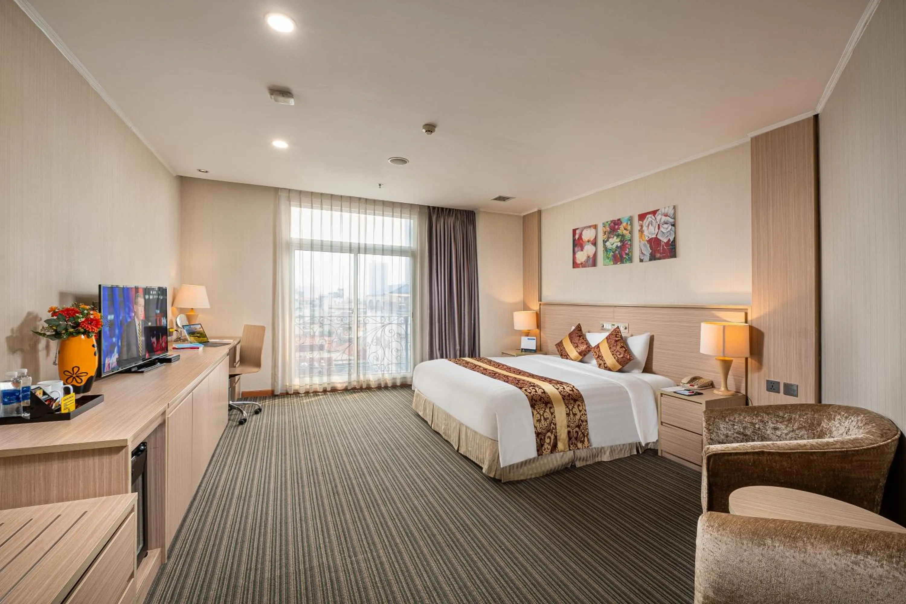 Deluxe Double Room in Super Candle Hotel