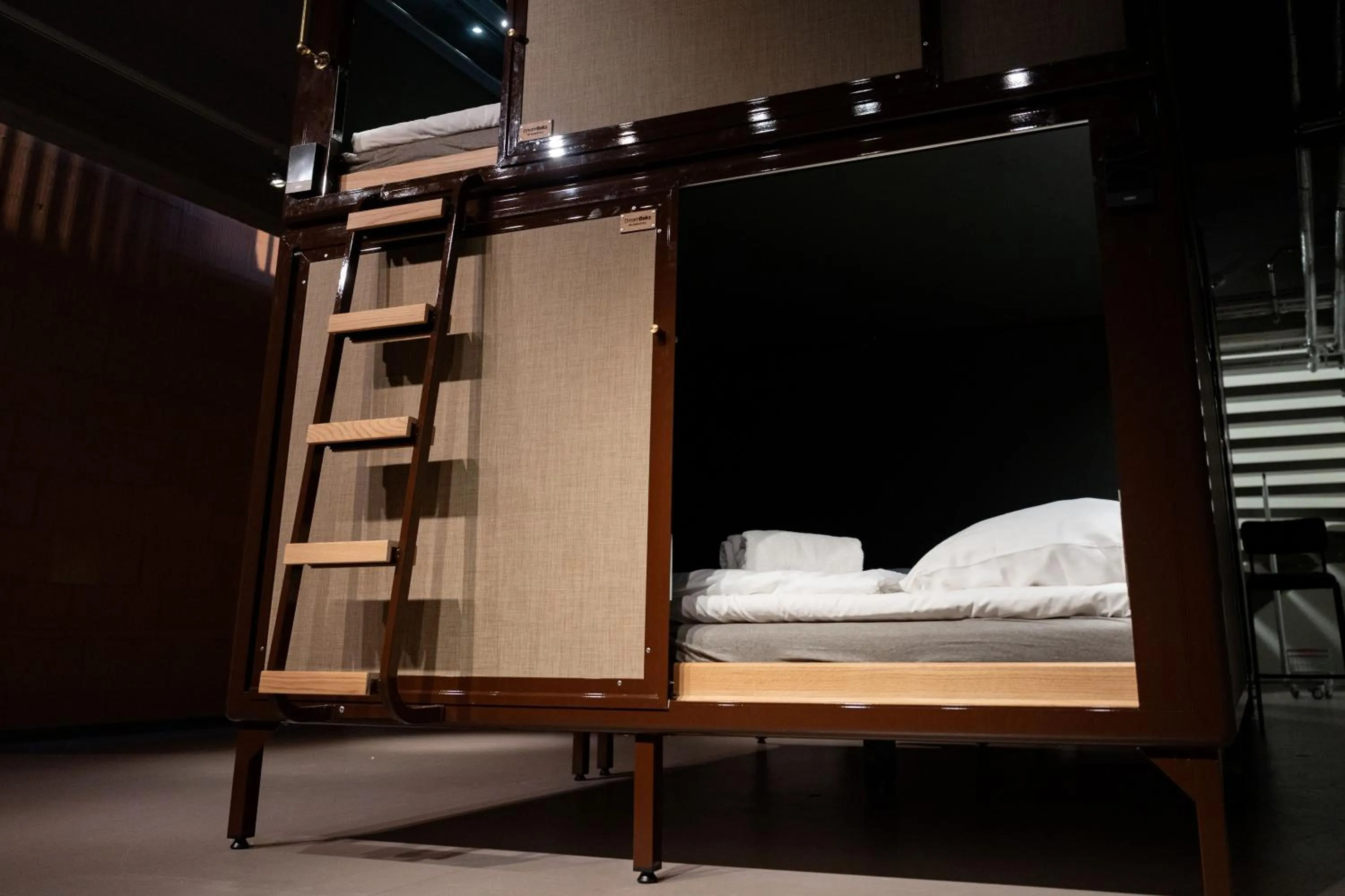 Bed in Roberta's Society Aarhus