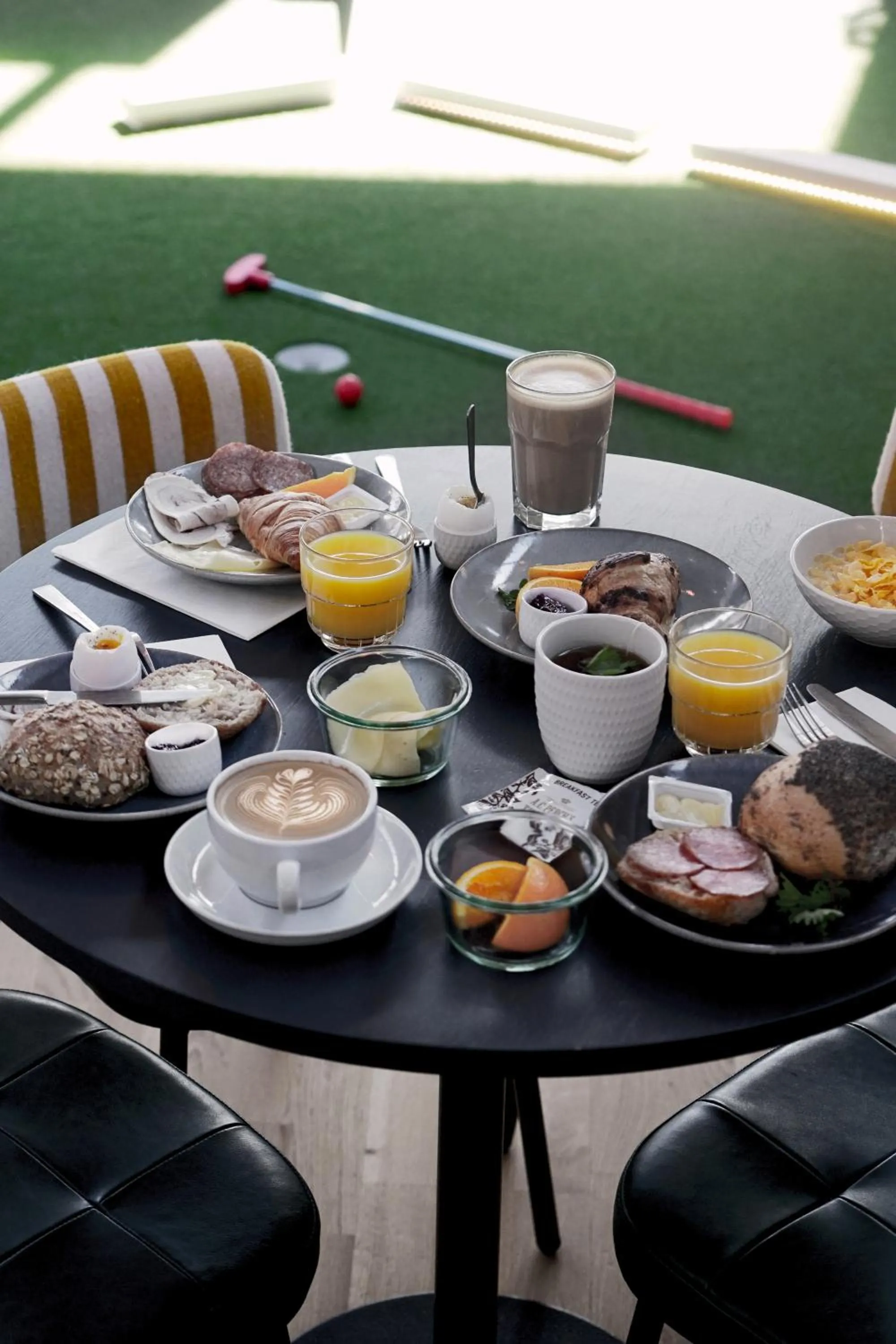 Breakfast in BOOK1 by Brøchner Hotels