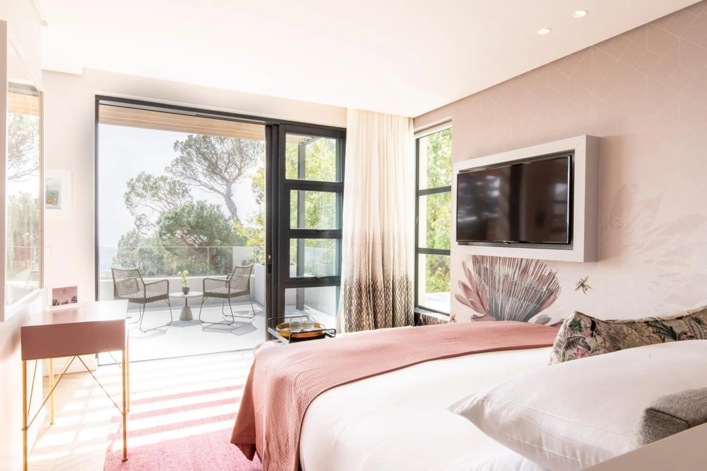 Bed in Camissa House