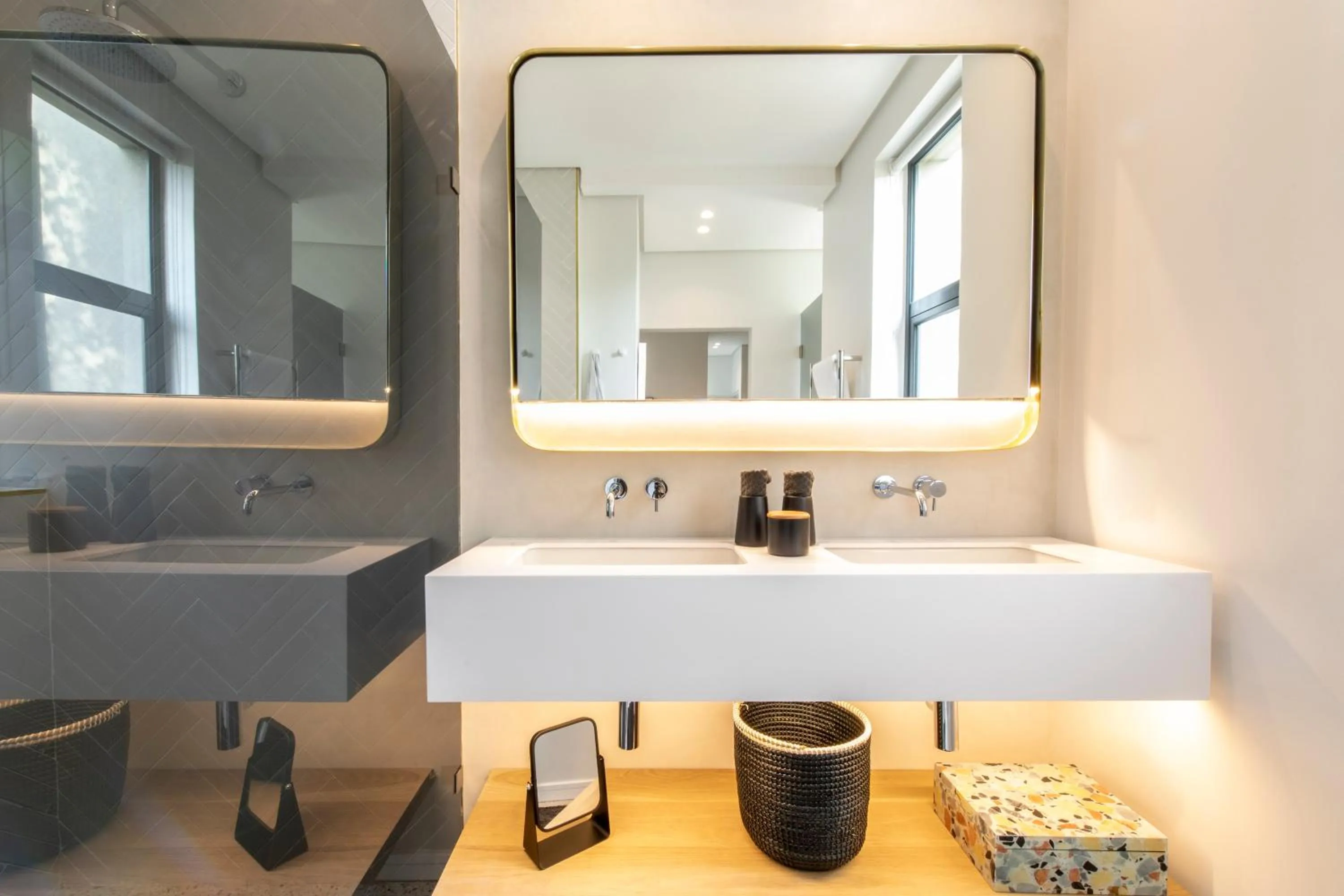 Bathroom in Camissa House