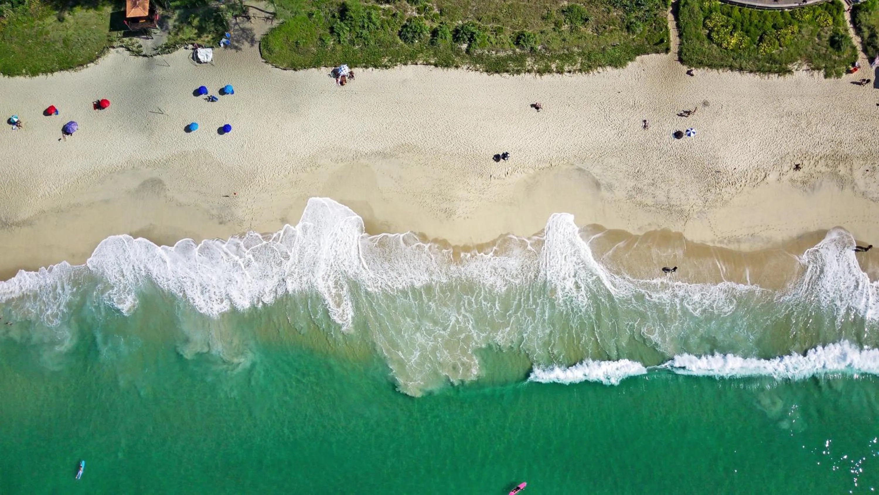 Bird's eye view in Longboard Paradise Suítes